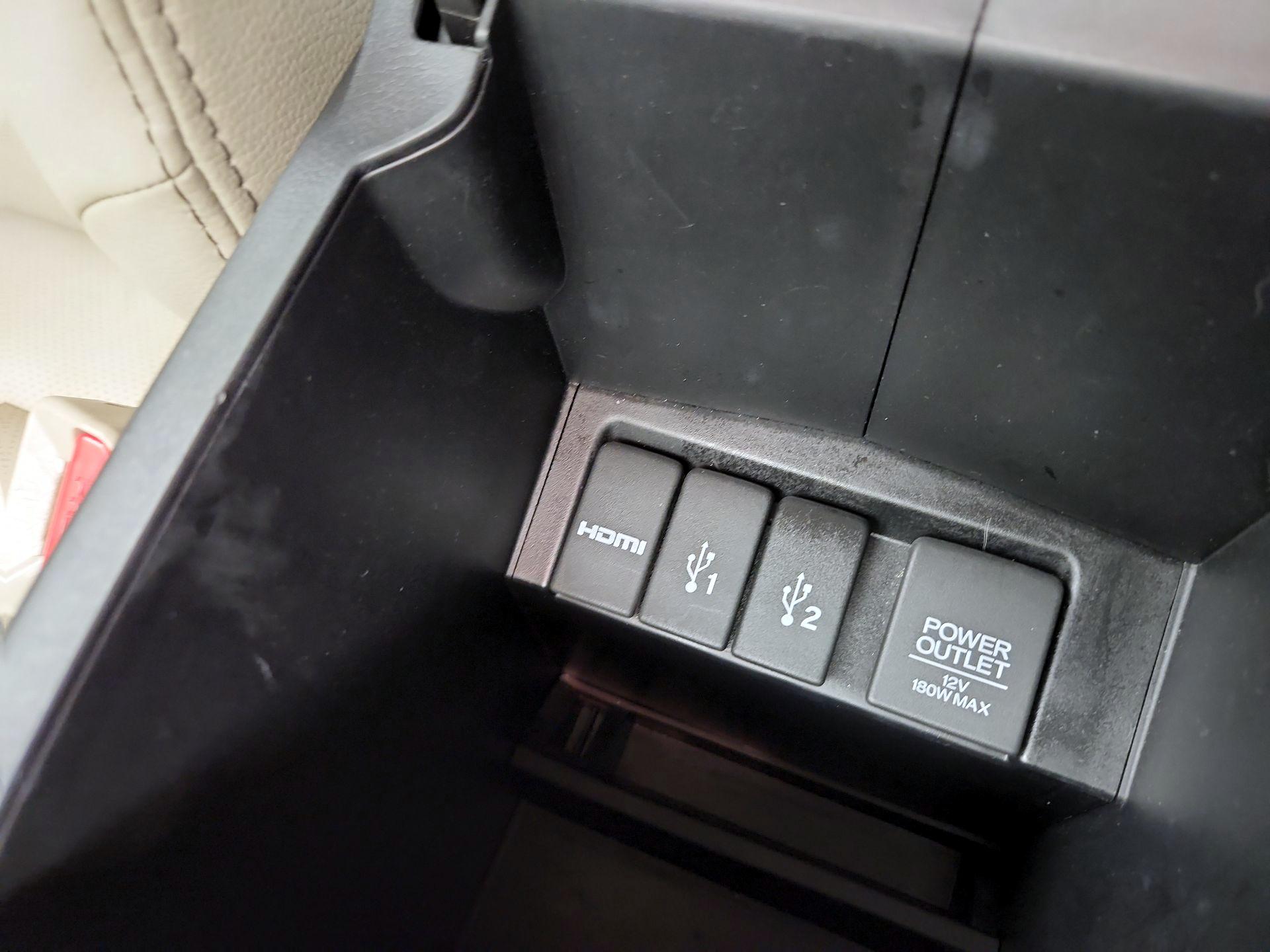 Thumbnail: 2016 Honda CR-V - 18