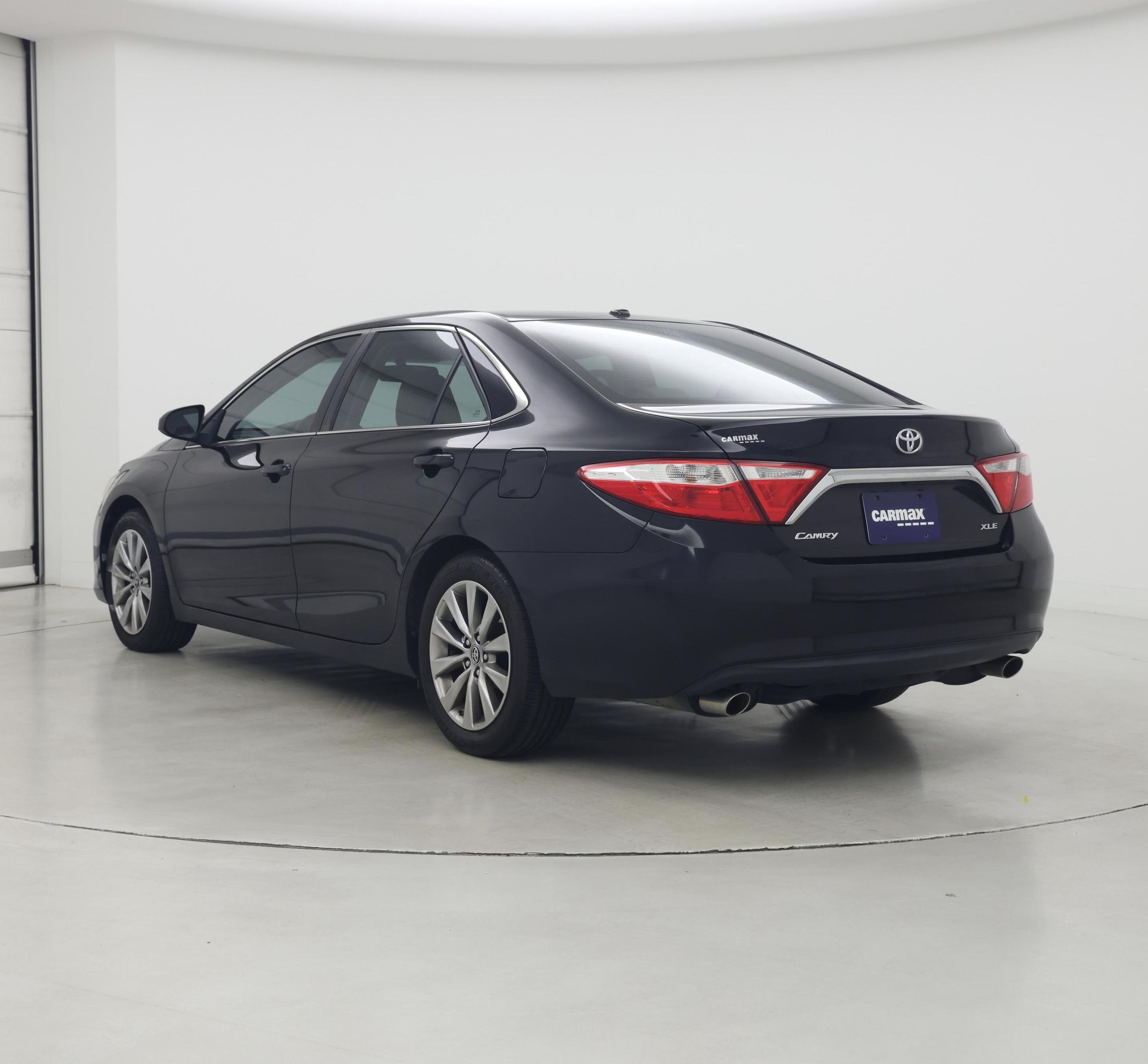 Thumbnail: 2016 Toyota Camry - 2