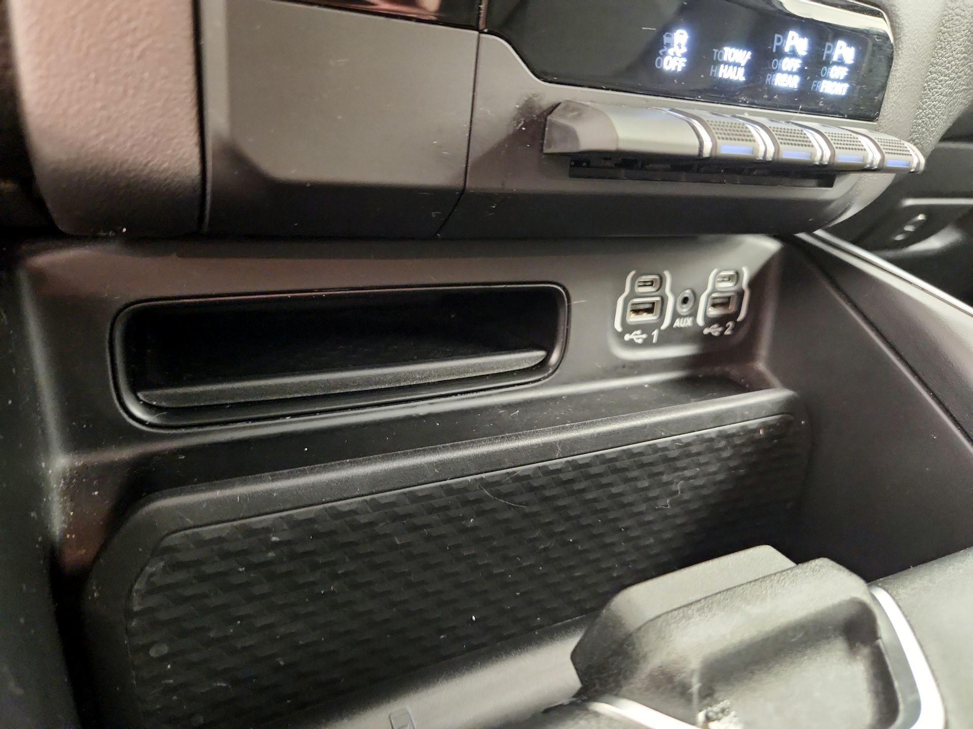 Thumbnail: 2022 RAM 1500 - 18