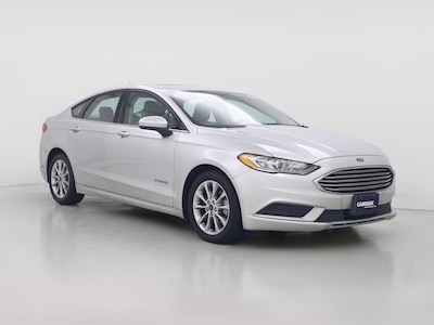 Silver 2017 Ford Fusion Hybrid SE