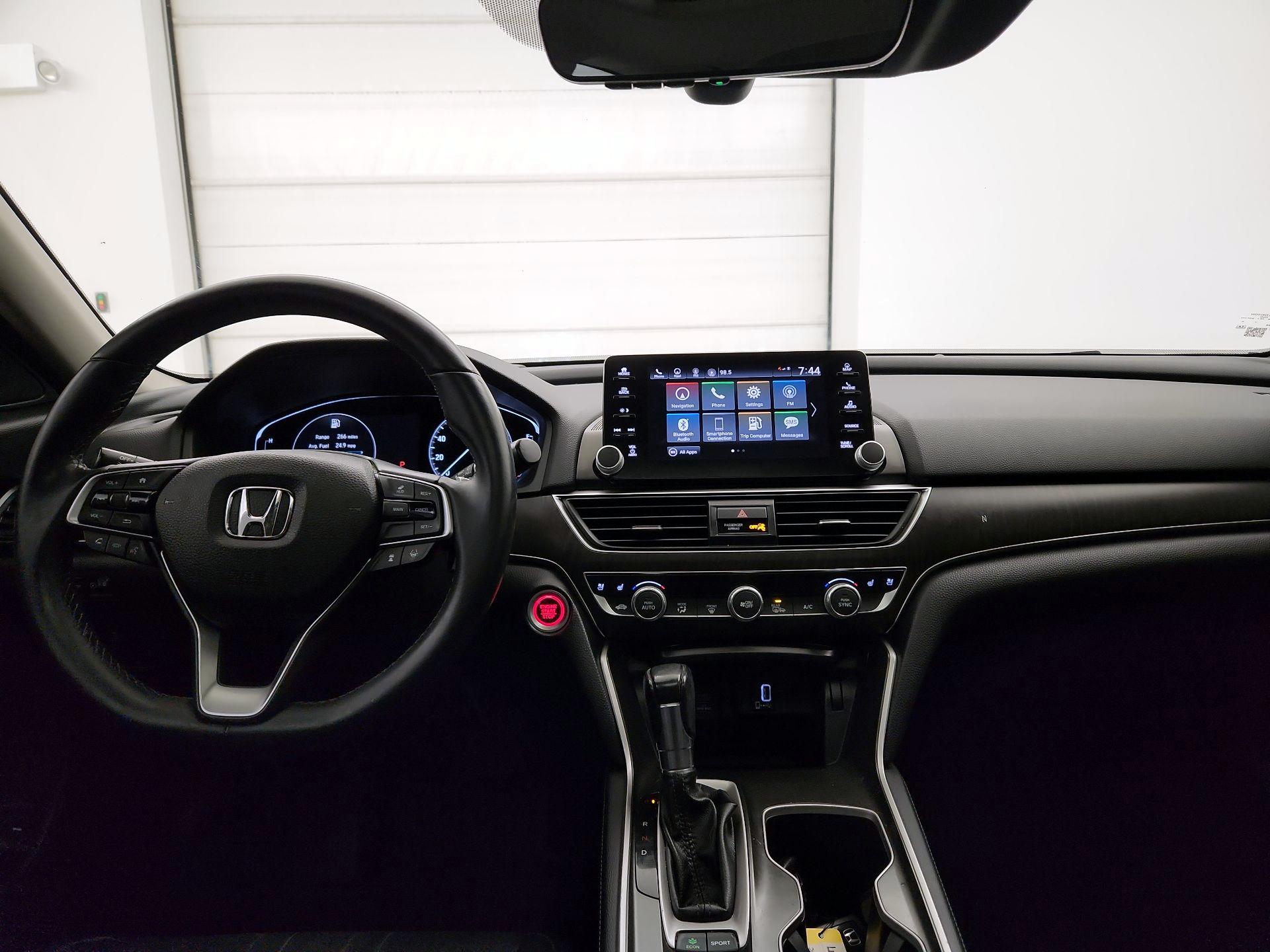 Thumbnail: 2018 Honda Accord - 9