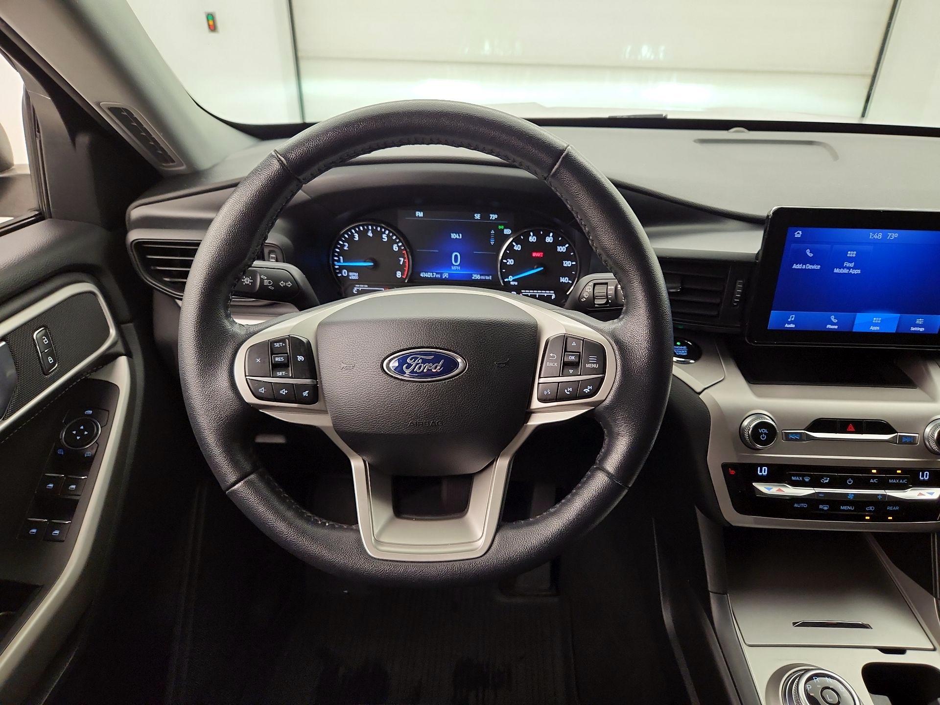 Thumbnail: 2021 Ford Explorer - 10