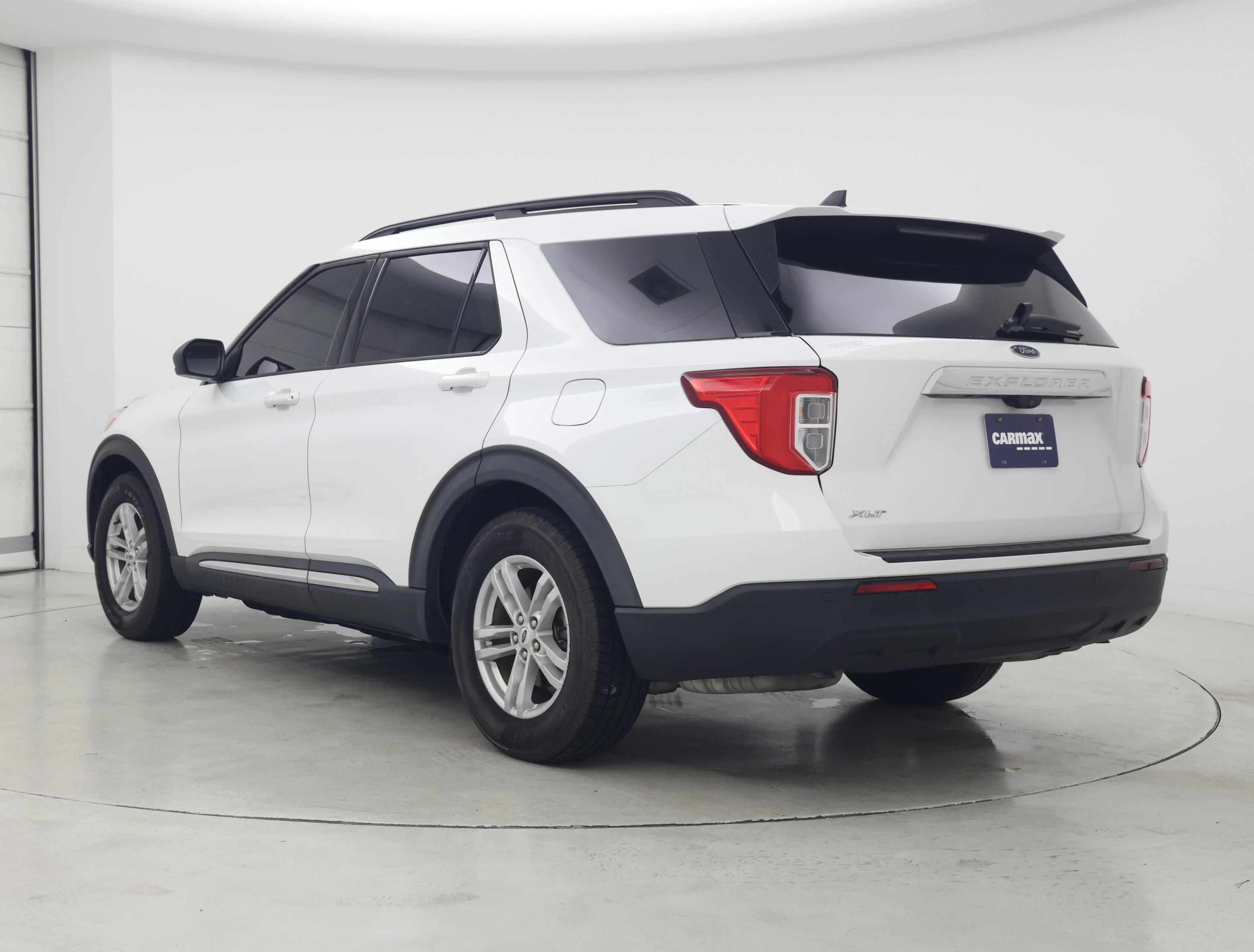 Thumbnail: 2021 Ford Explorer - 2