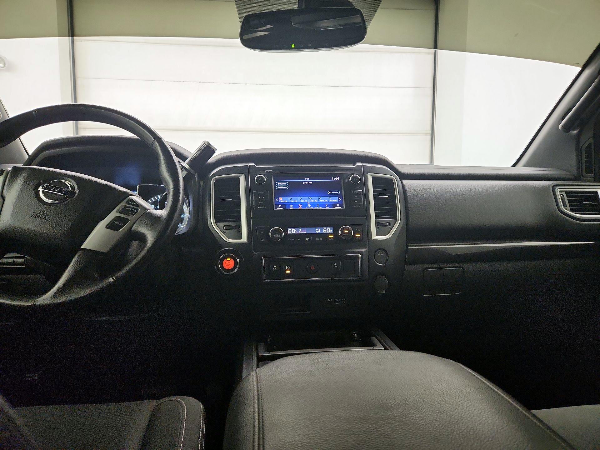 Thumbnail: 2019 Nissan Titan - 9