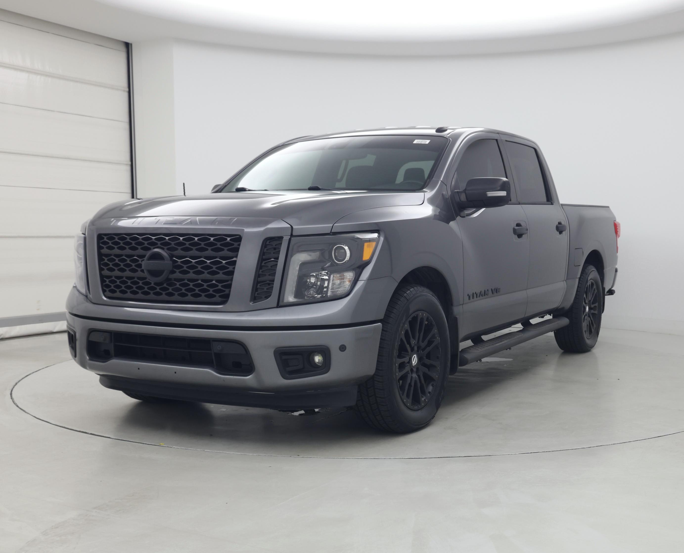 Thumbnail: 2019 Nissan Titan - 4
