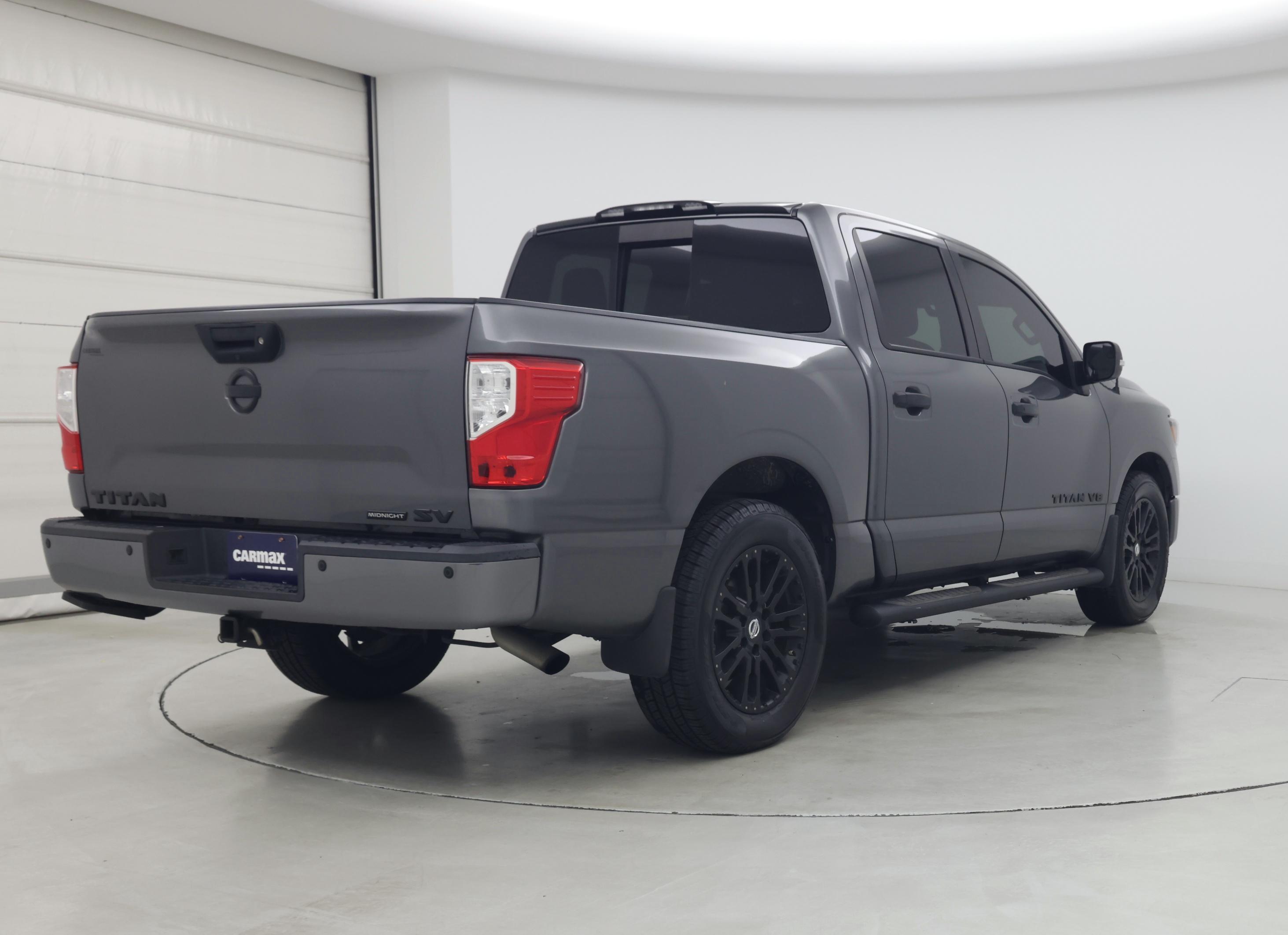 Thumbnail: 2019 Nissan Titan - 8