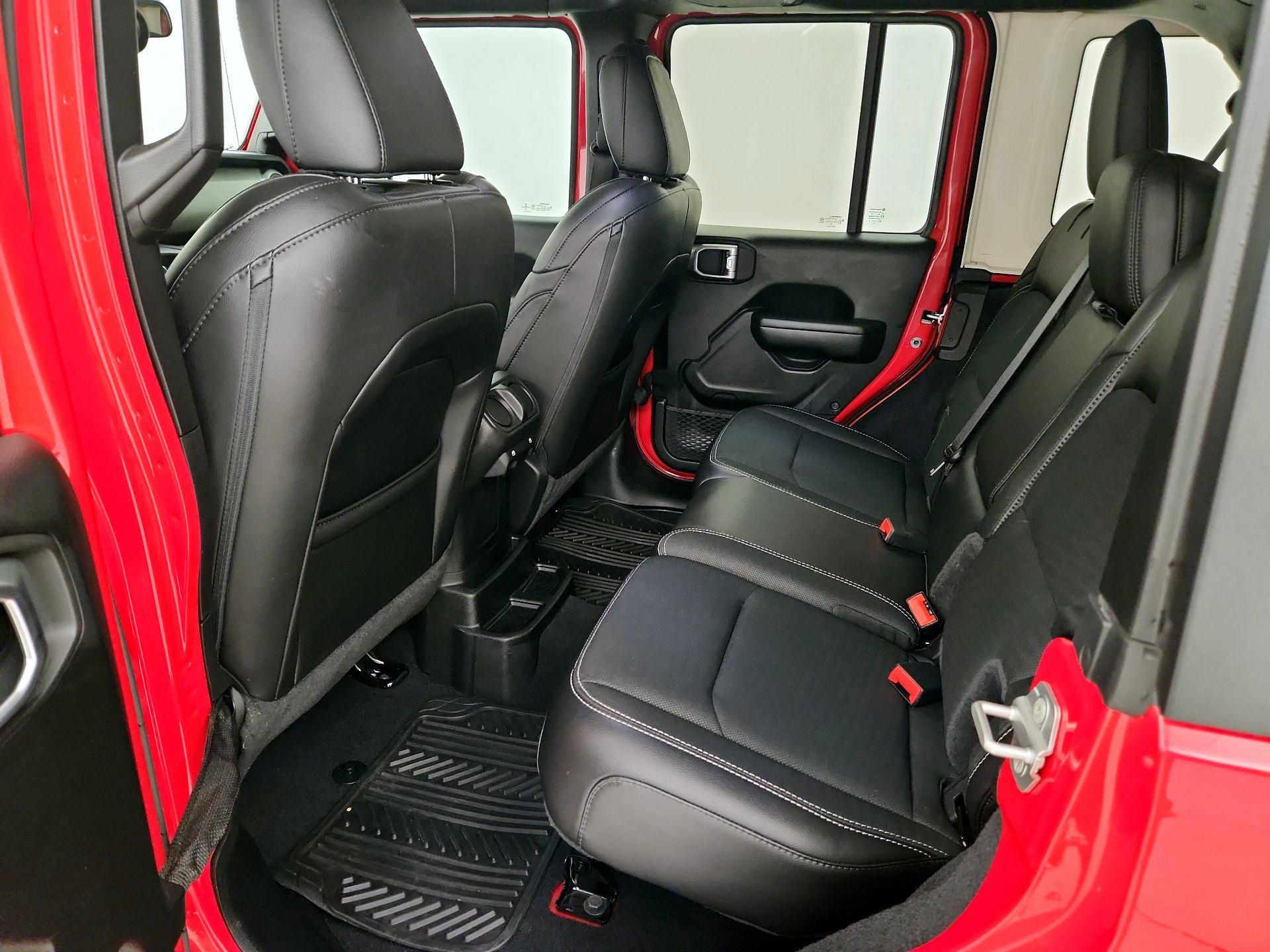 Thumbnail: 2020 Jeep Wrangler - 19