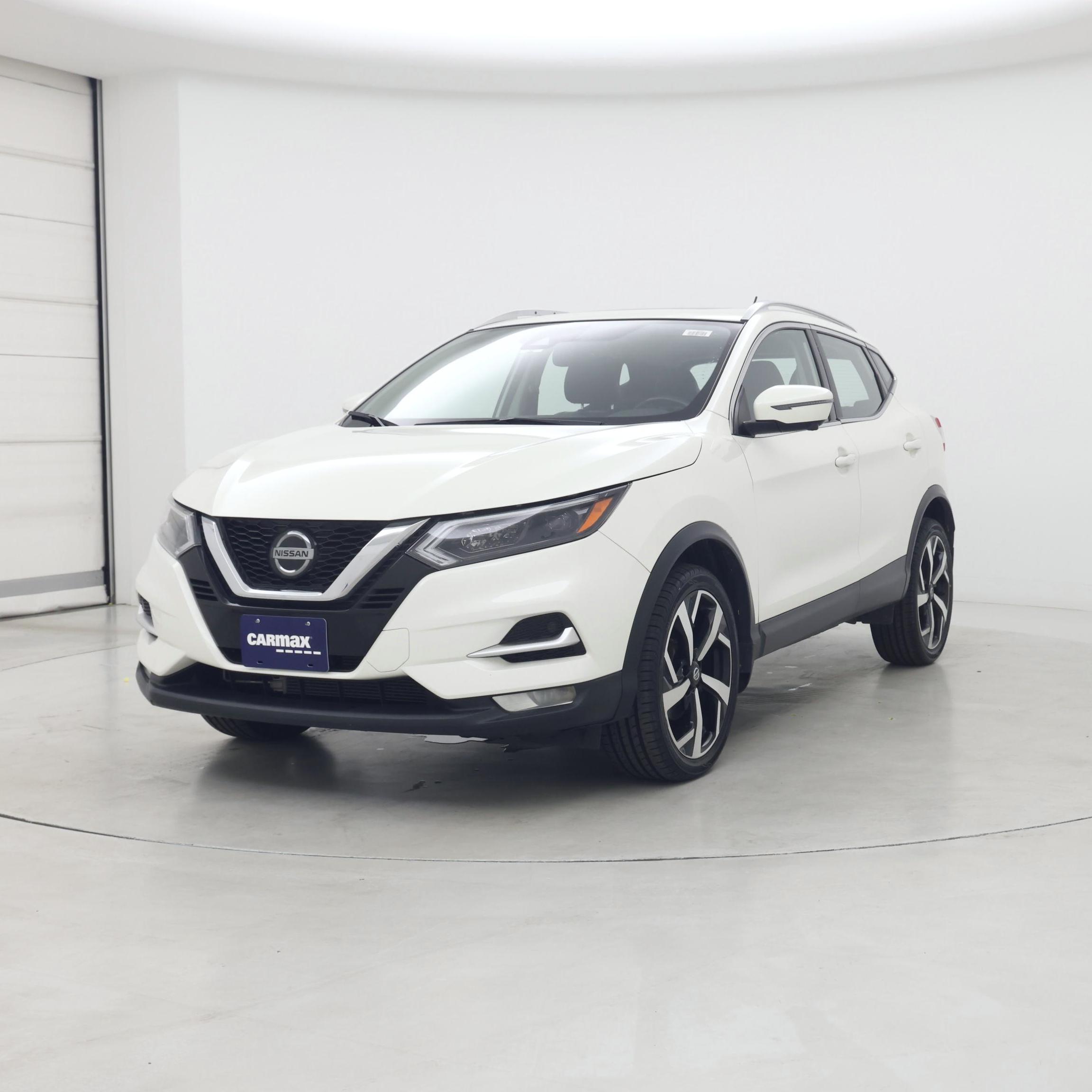 Thumbnail: 2020 Nissan Rogue Sport - 4