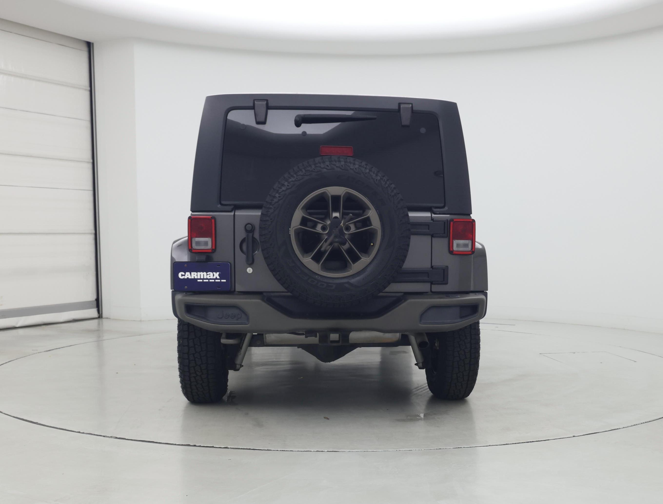 Thumbnail: 2016 Jeep Wrangler - 6