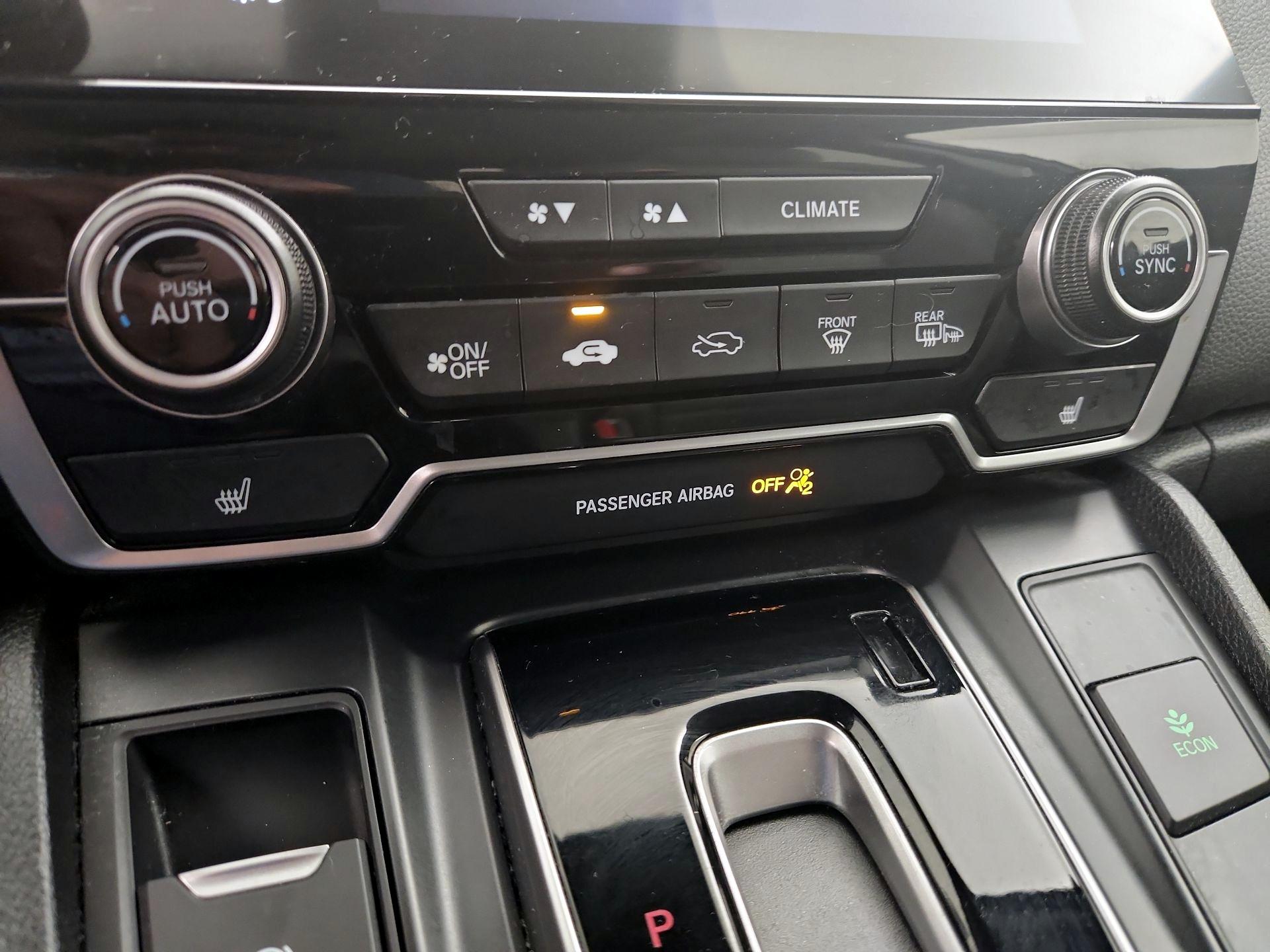 Thumbnail: 2019 Honda CR-V - 16