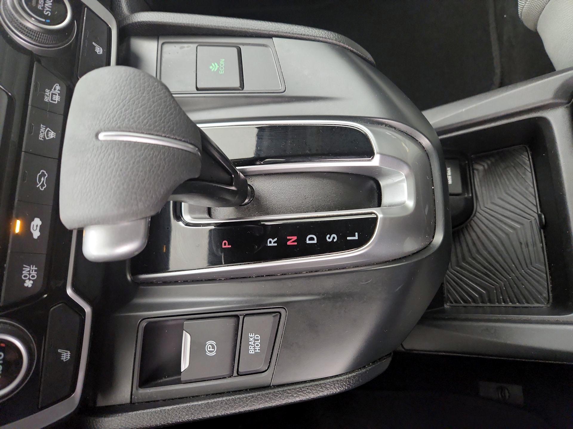 Thumbnail: 2019 Honda CR-V - 17