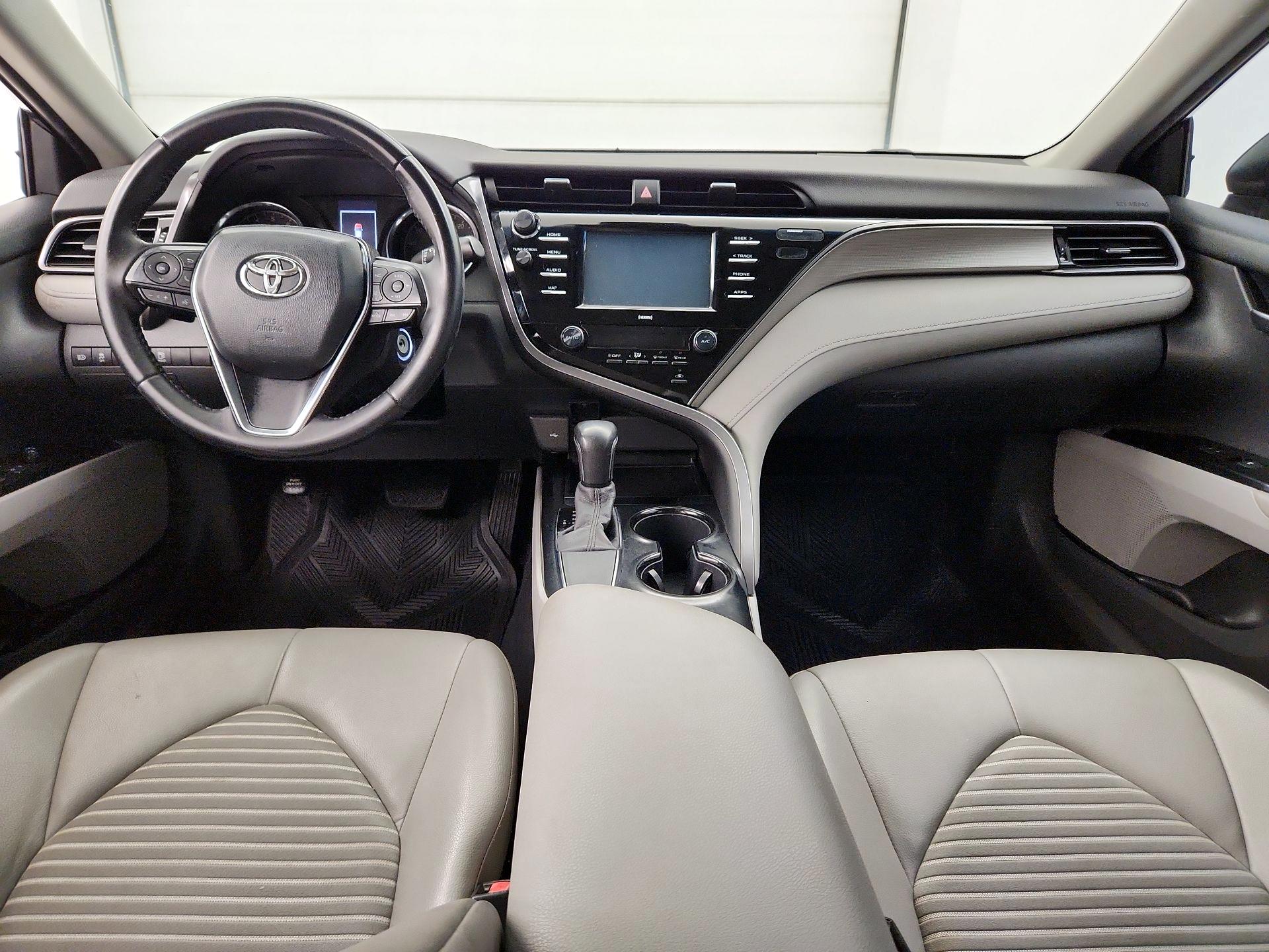Thumbnail: 2020 Toyota Camry - 9