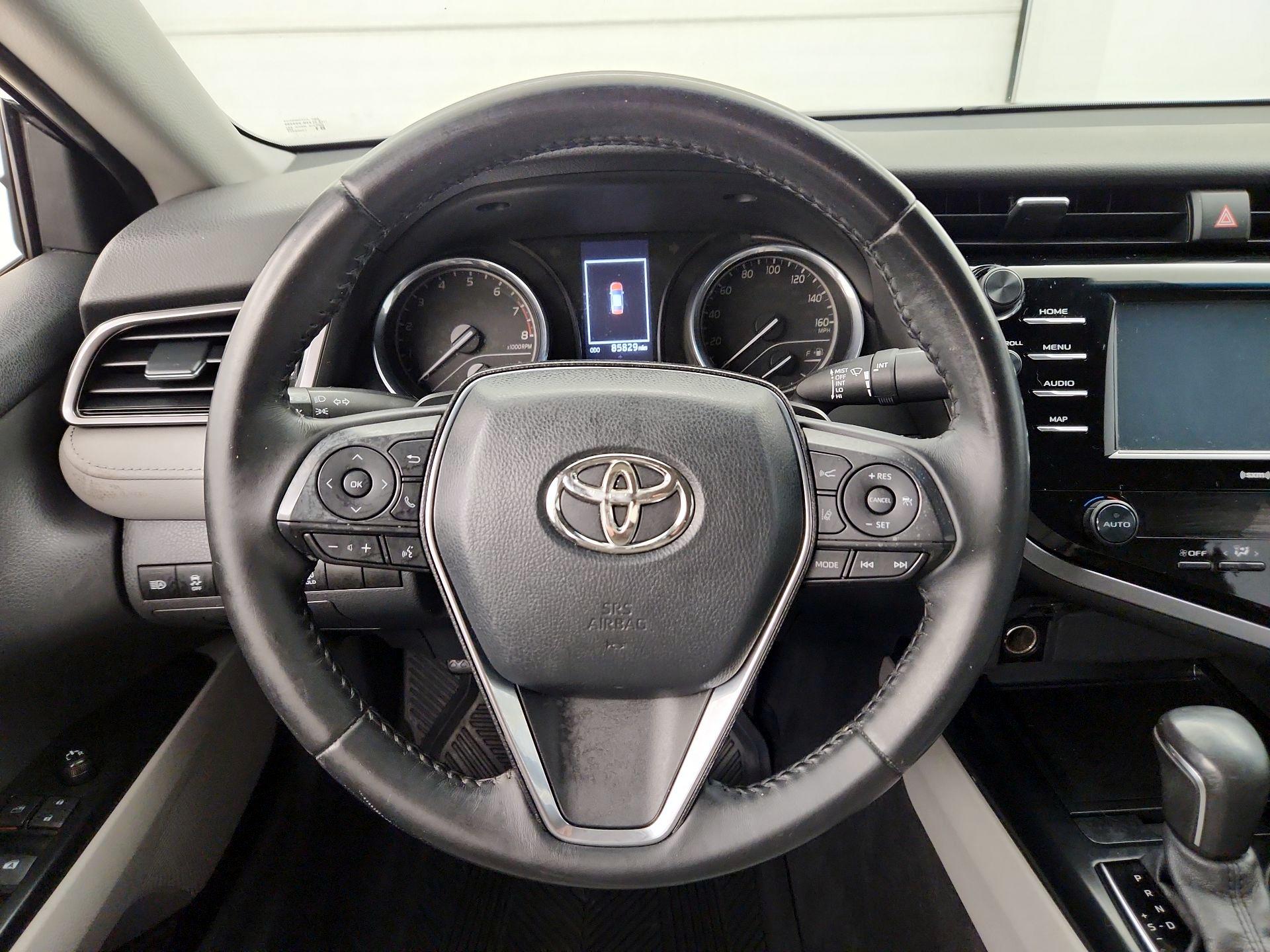 Thumbnail: 2020 Toyota Camry - 10