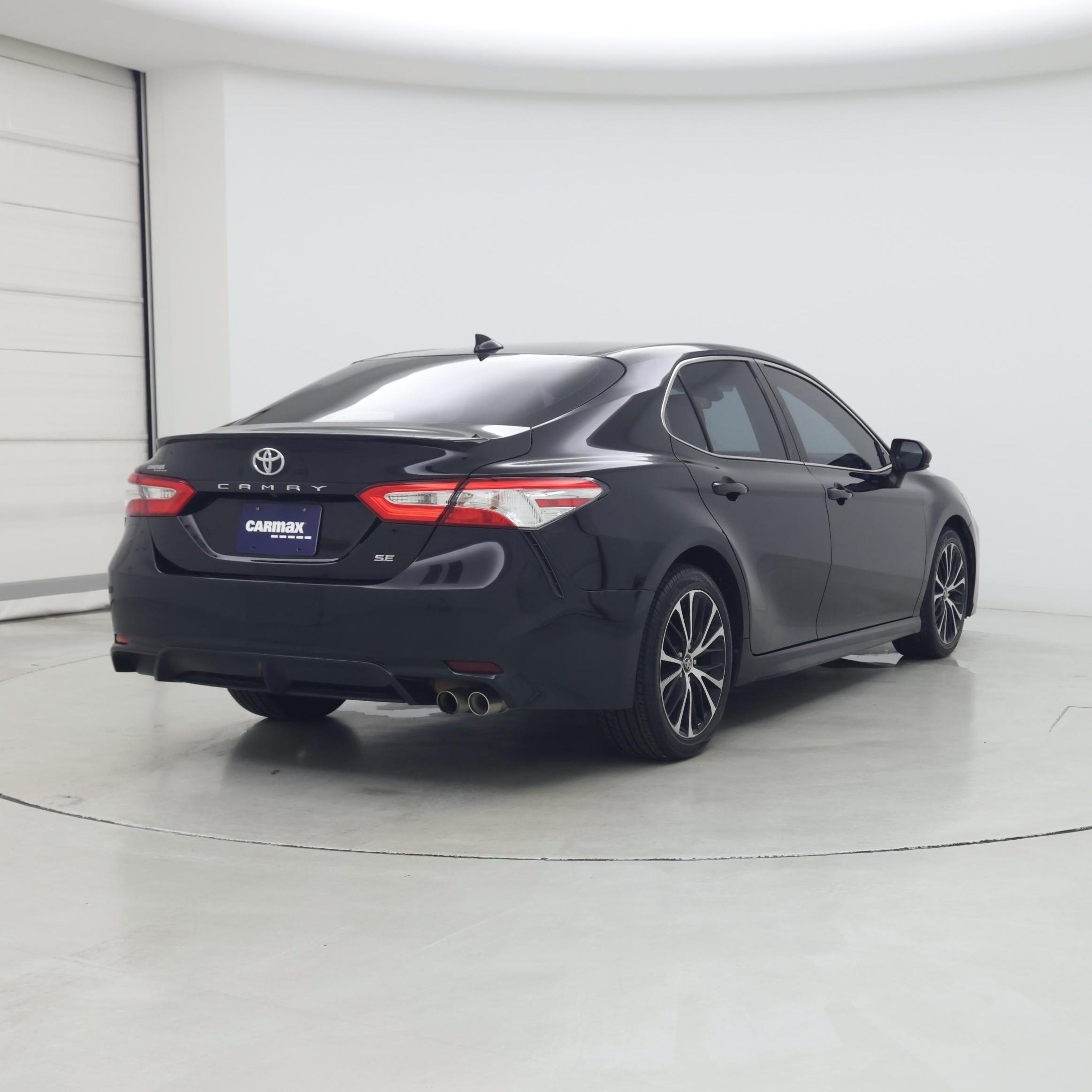 Thumbnail: 2020 Toyota Camry - 8