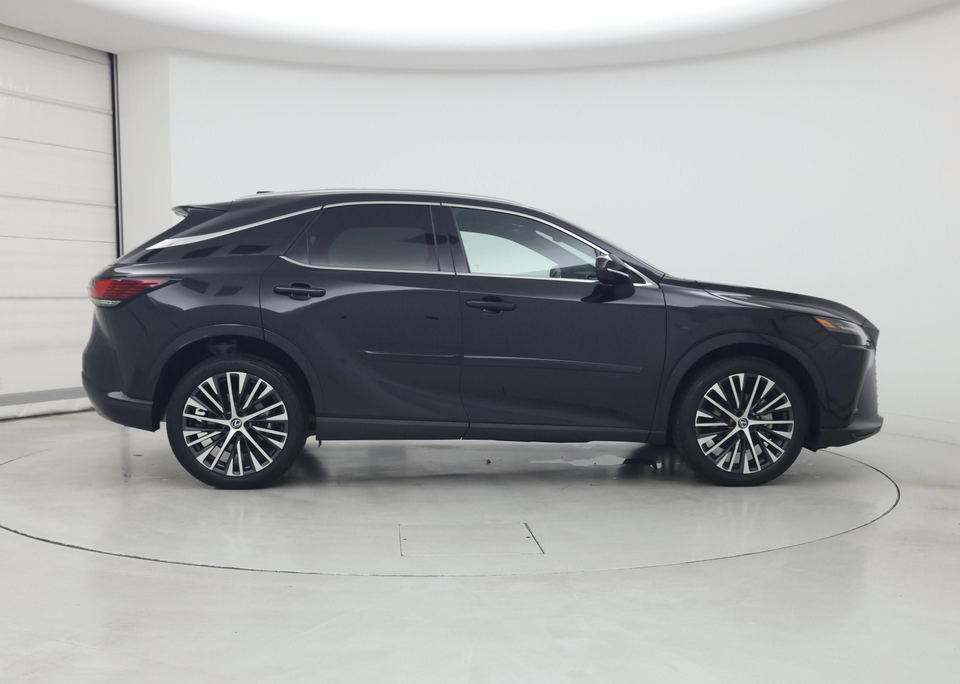 Thumbnail: 2024 Lexus RX - 7
