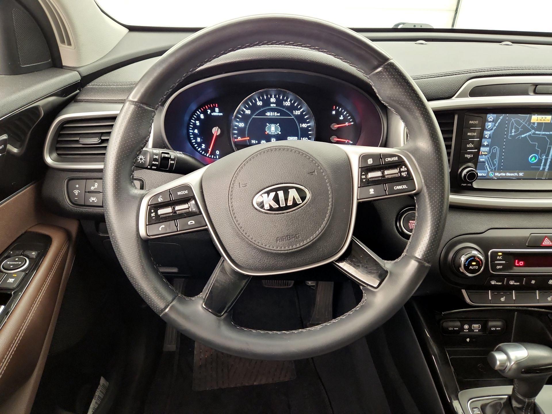 Thumbnail: 2019 Kia Sorento - 10