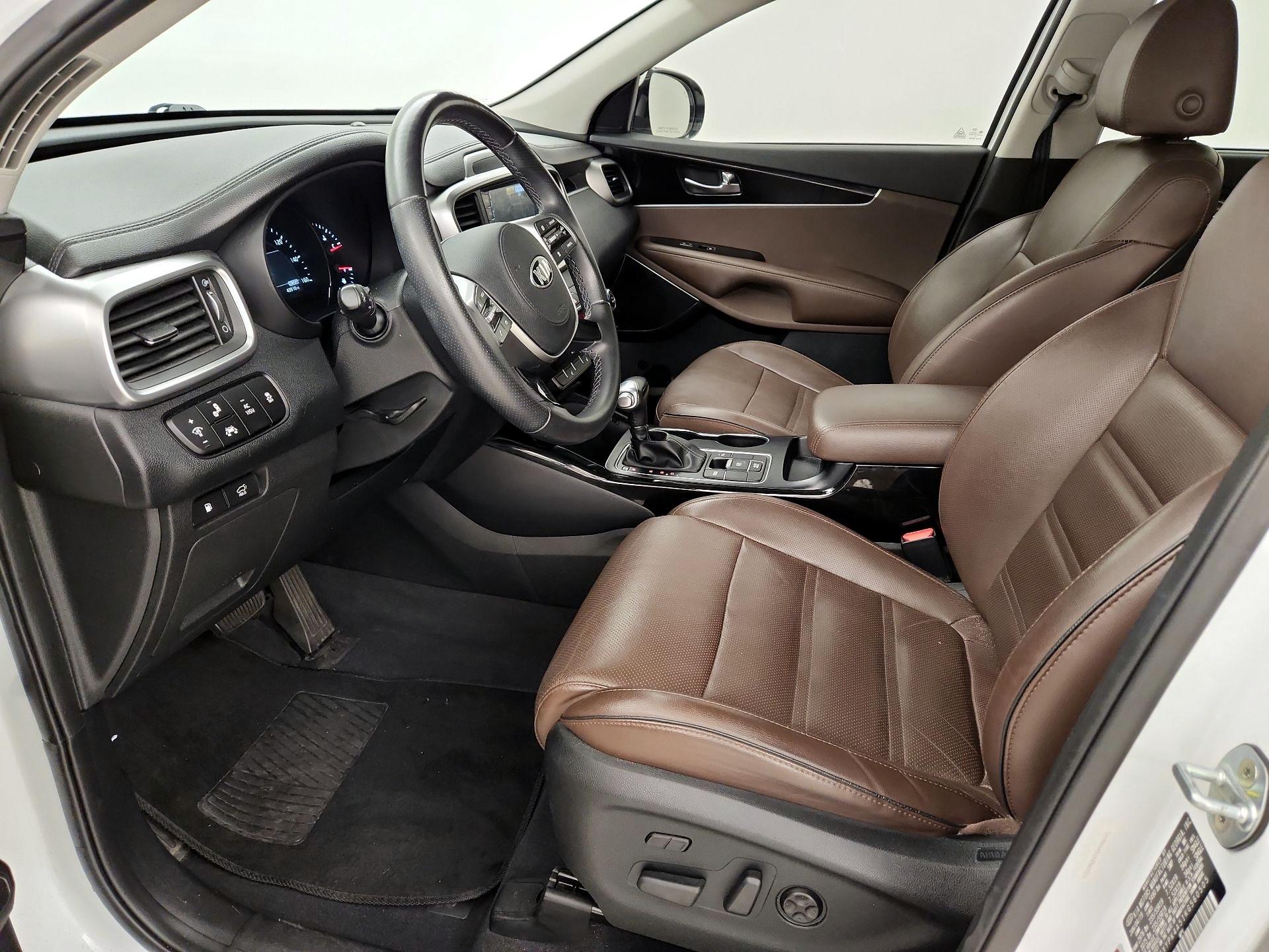 Thumbnail: 2019 Kia Sorento - 11