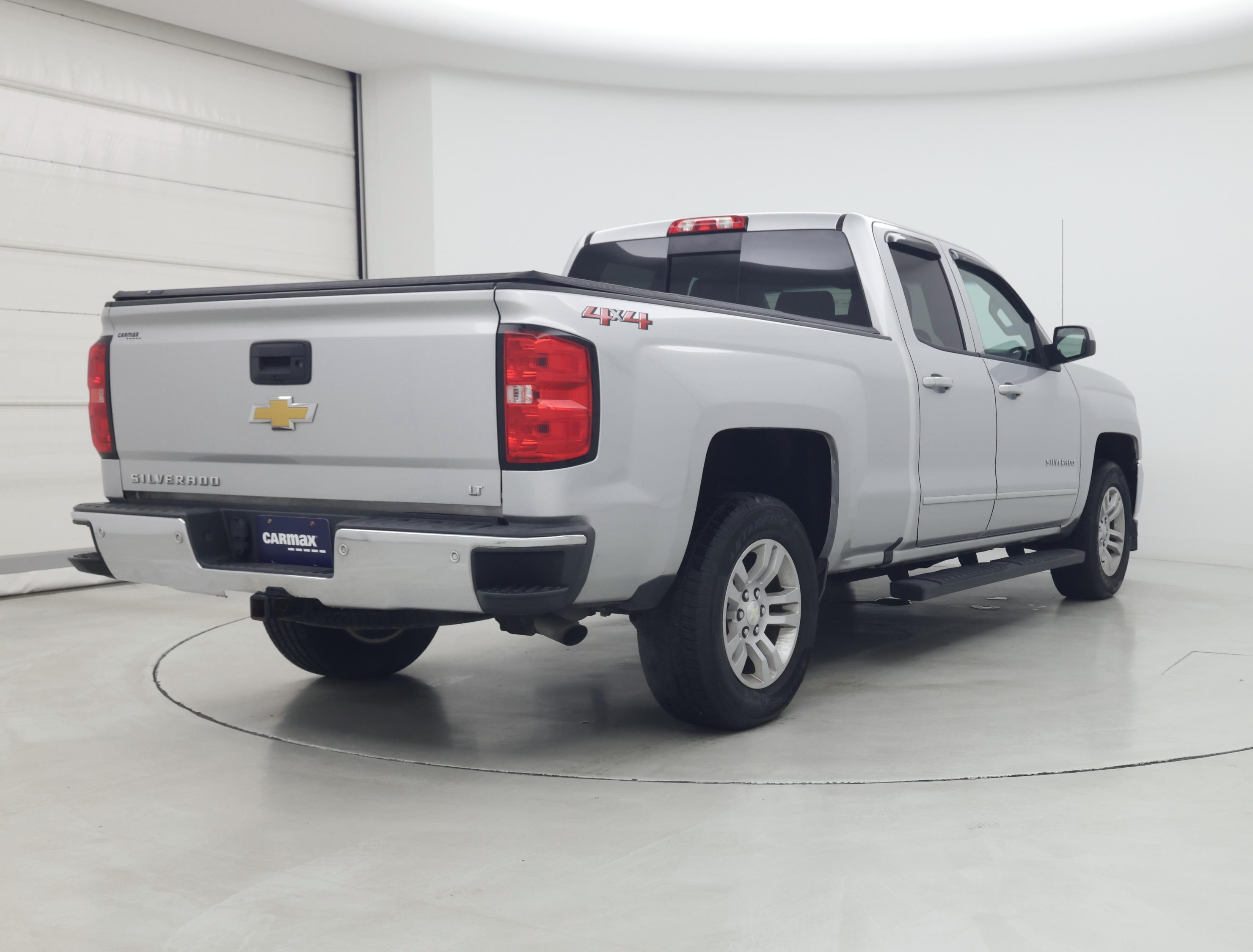 Thumbnail: 2018 Chevrolet Silverado 1500 - 8