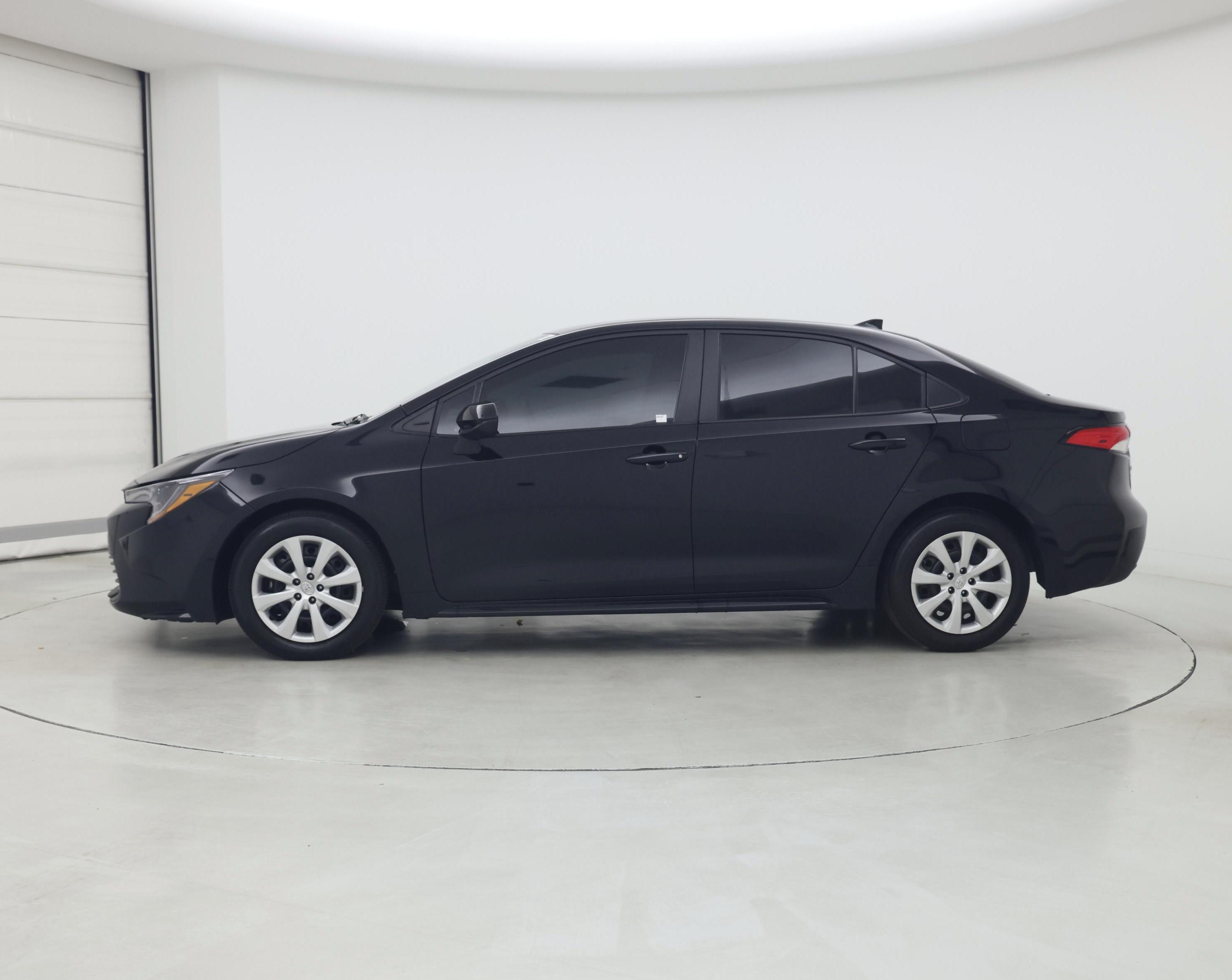 Thumbnail: 2024 Toyota Corolla - 3