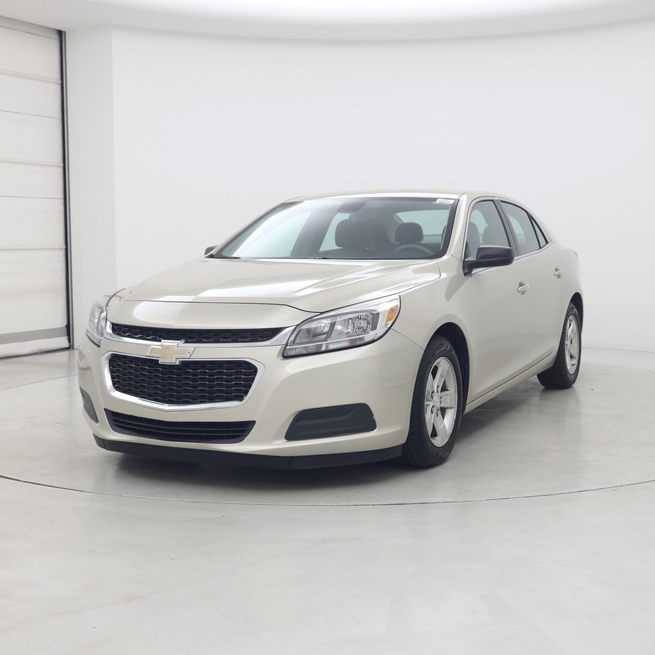 Thumbnail: 2015 Chevrolet Malibu - 4
