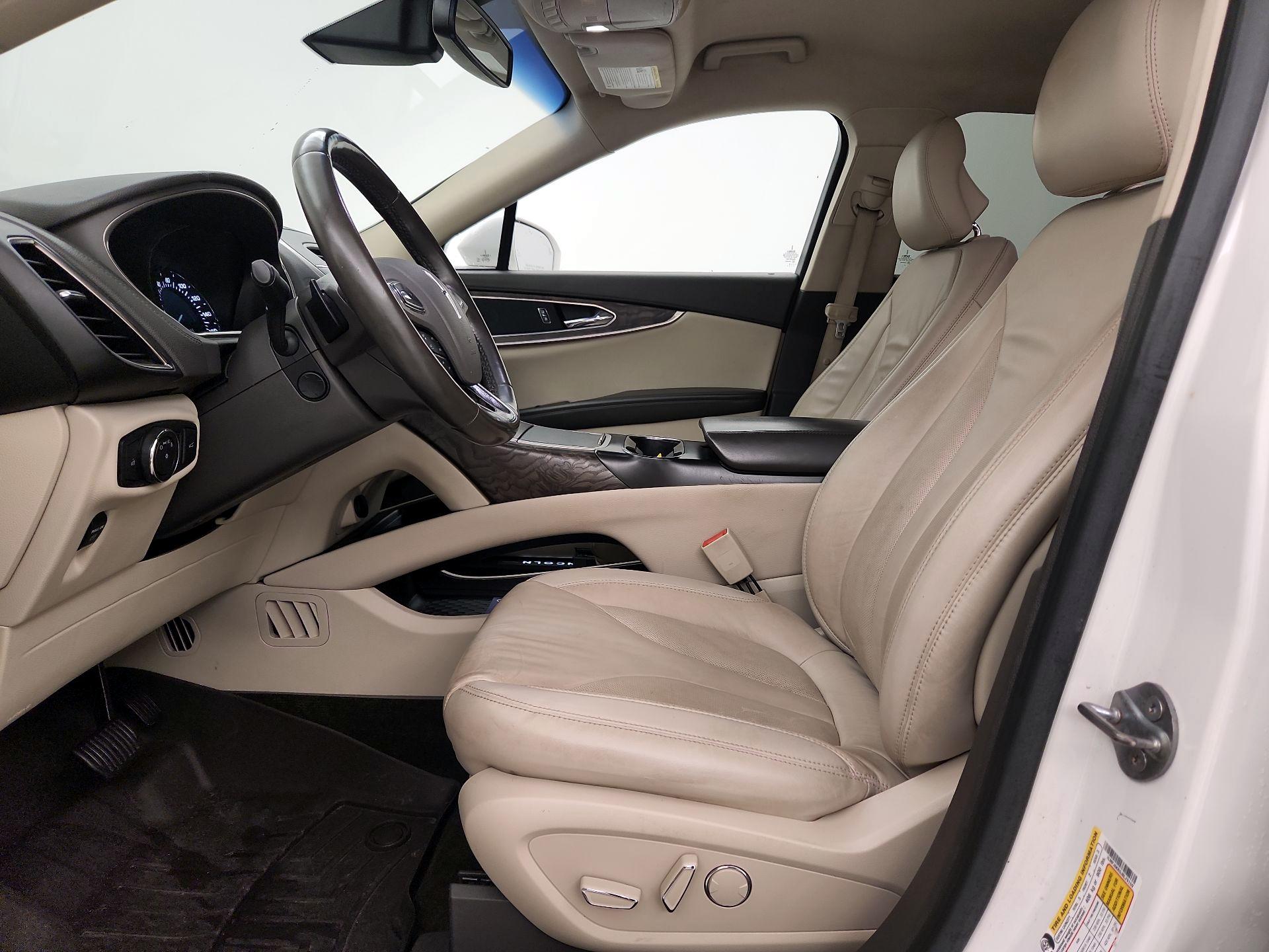 Thumbnail: 2018 Lincoln MKX - 11