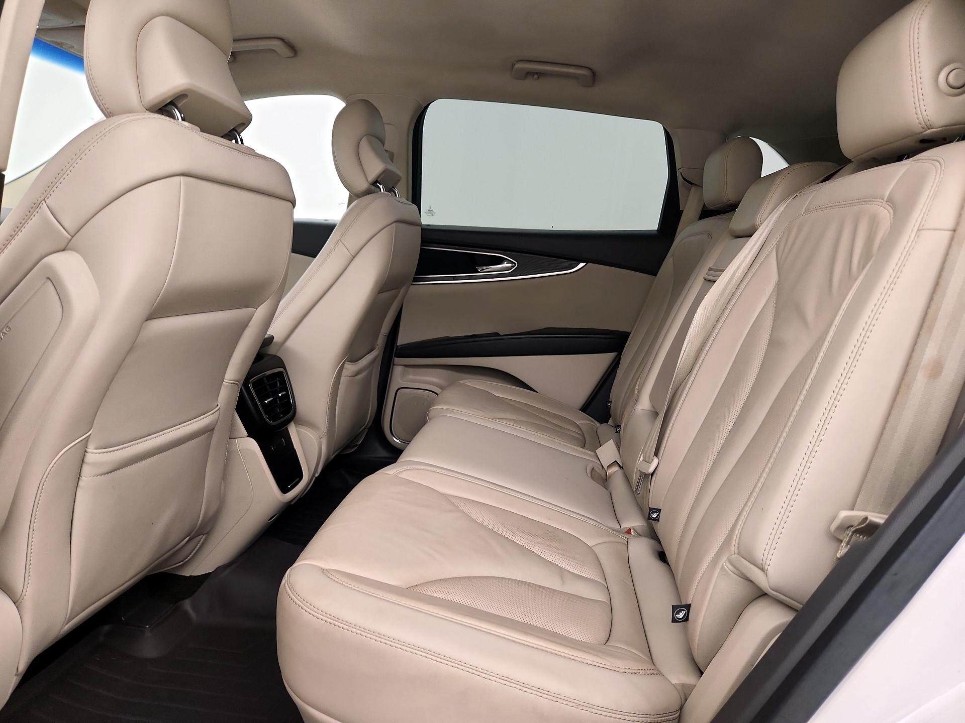Thumbnail: 2018 Lincoln MKX - 20