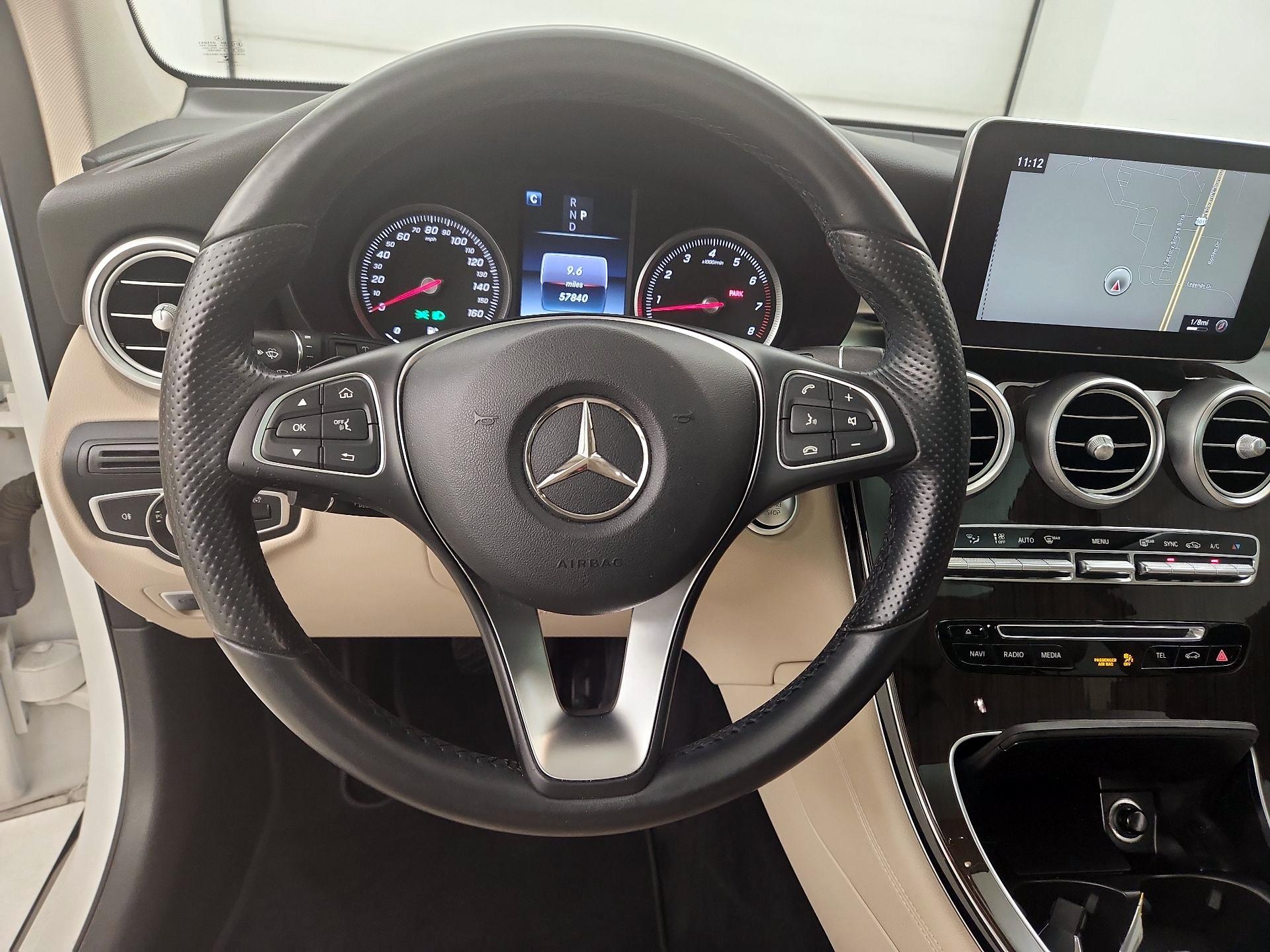 Thumbnail: 2016 Mercedes-Benz GLC - 10