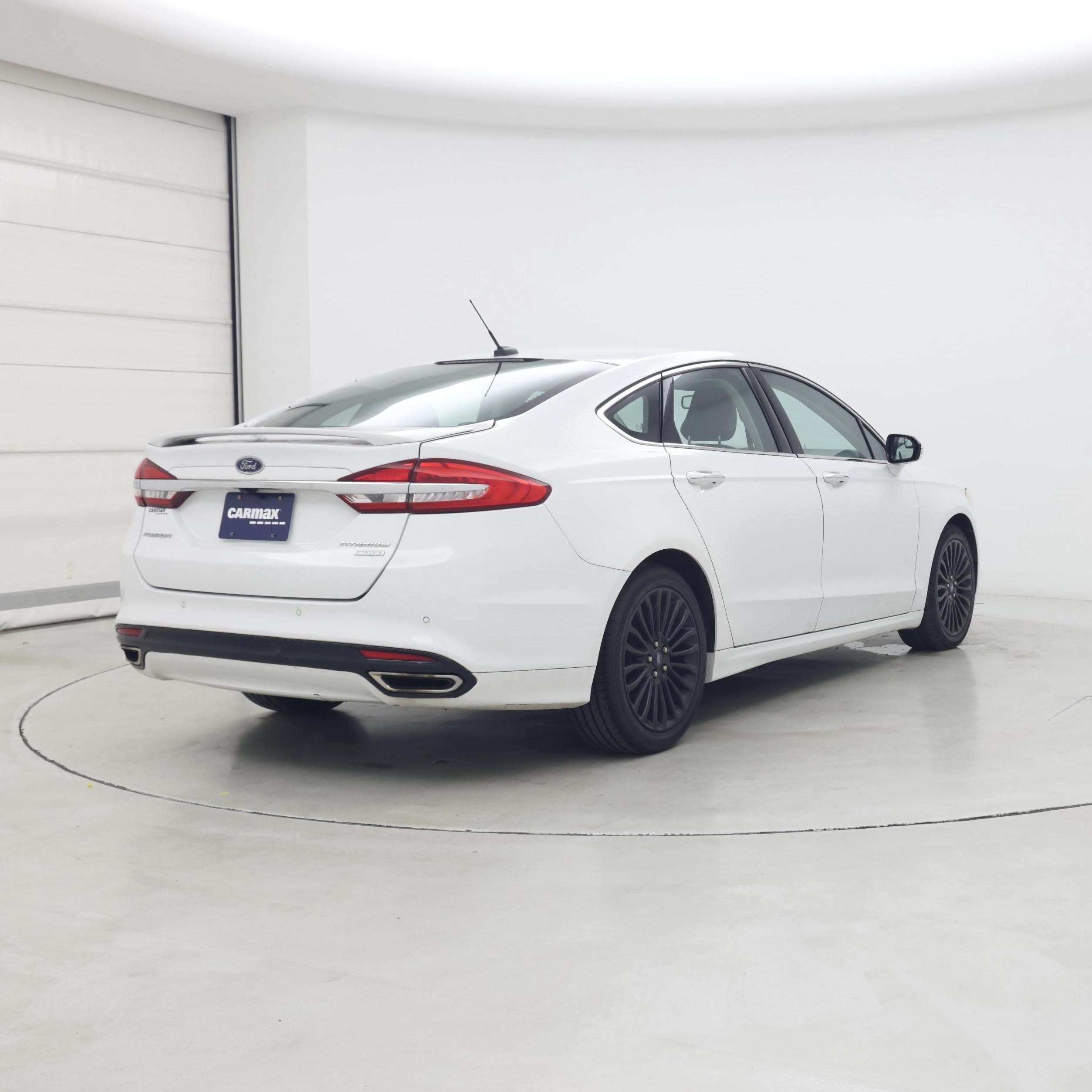 Thumbnail: 2017 Ford Fusion - 8