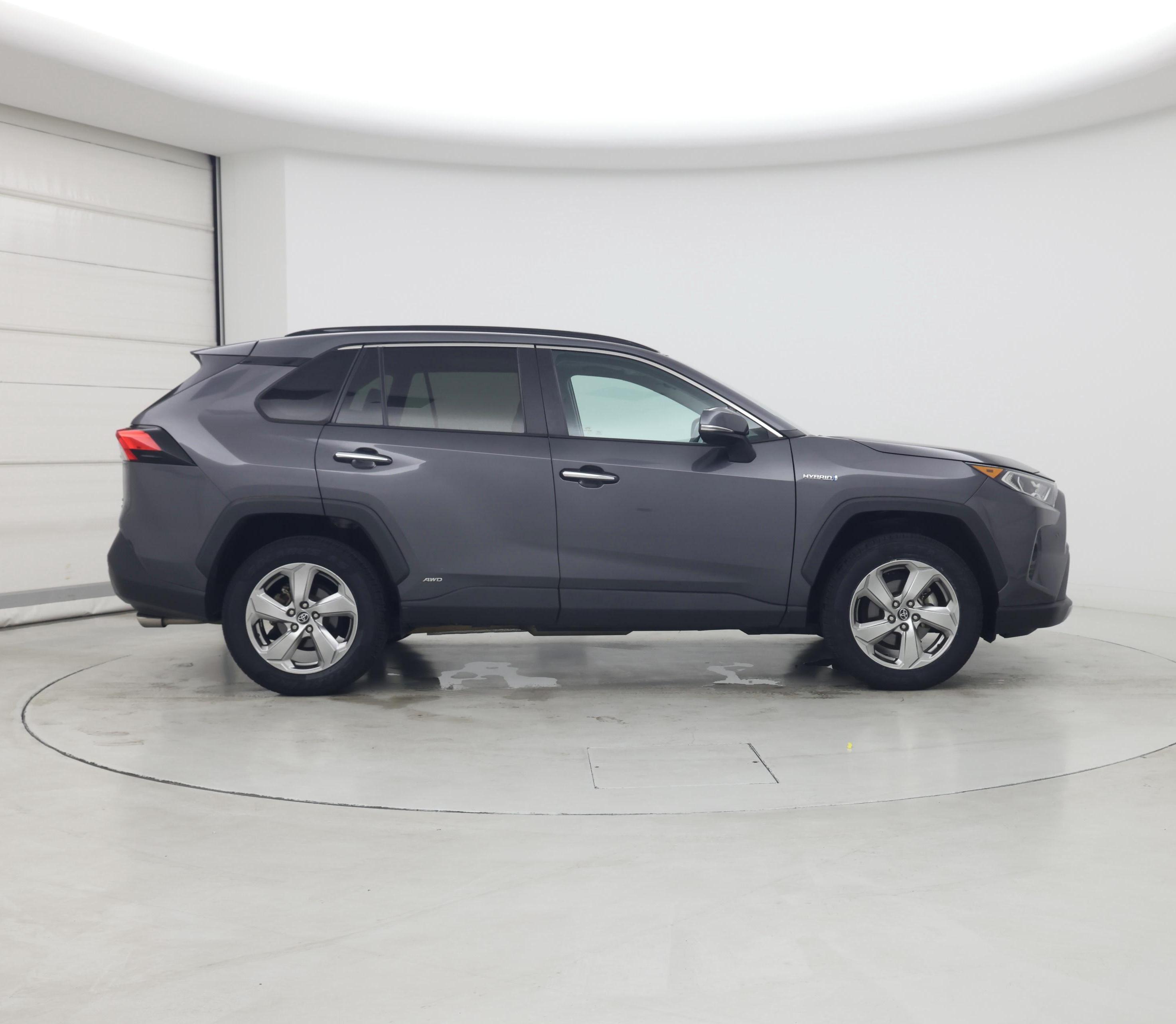 Thumbnail: 2020 Toyota RAV4 - 7