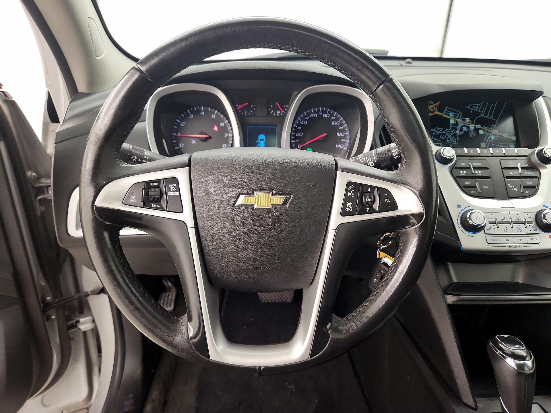 Thumbnail: 2016 Chevrolet Equinox - 10