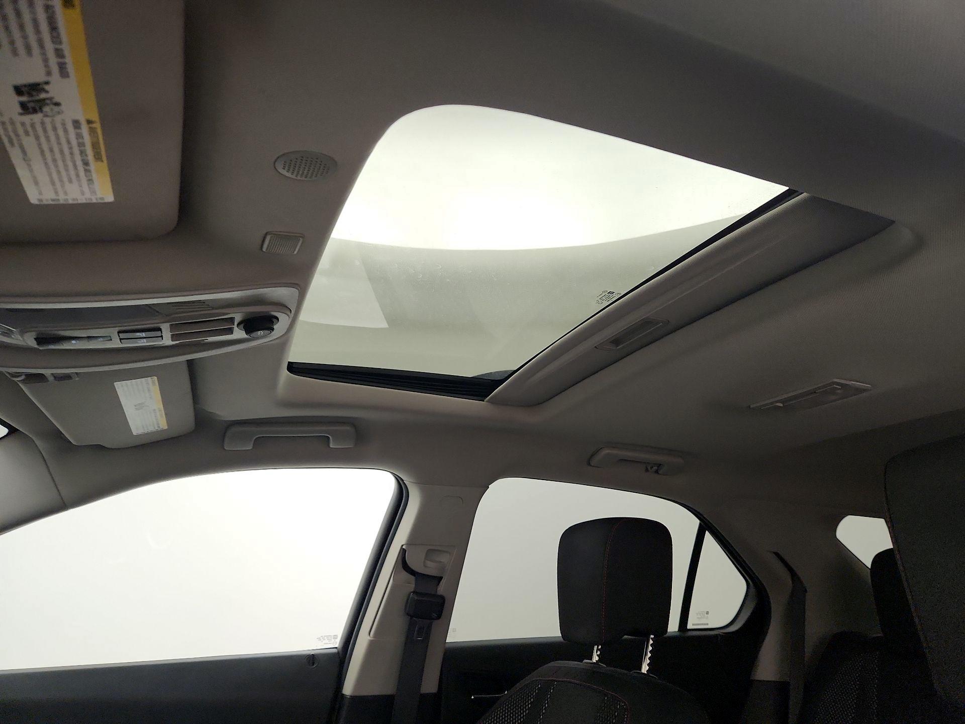Thumbnail: 2016 Chevrolet Equinox - 20