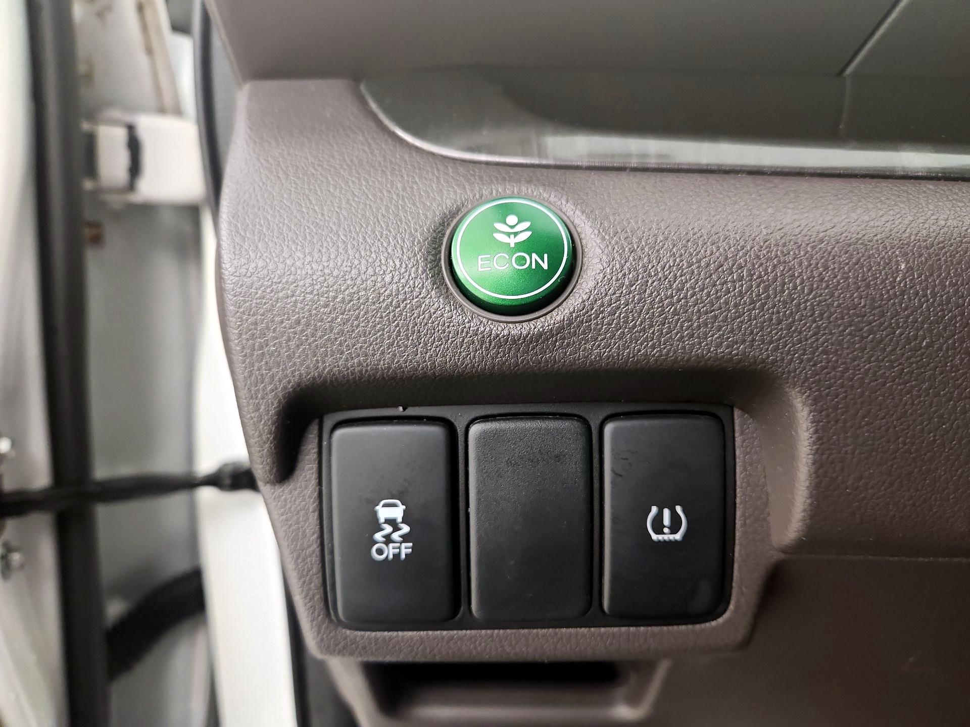 Thumbnail: 2014 Honda CR-V - 13