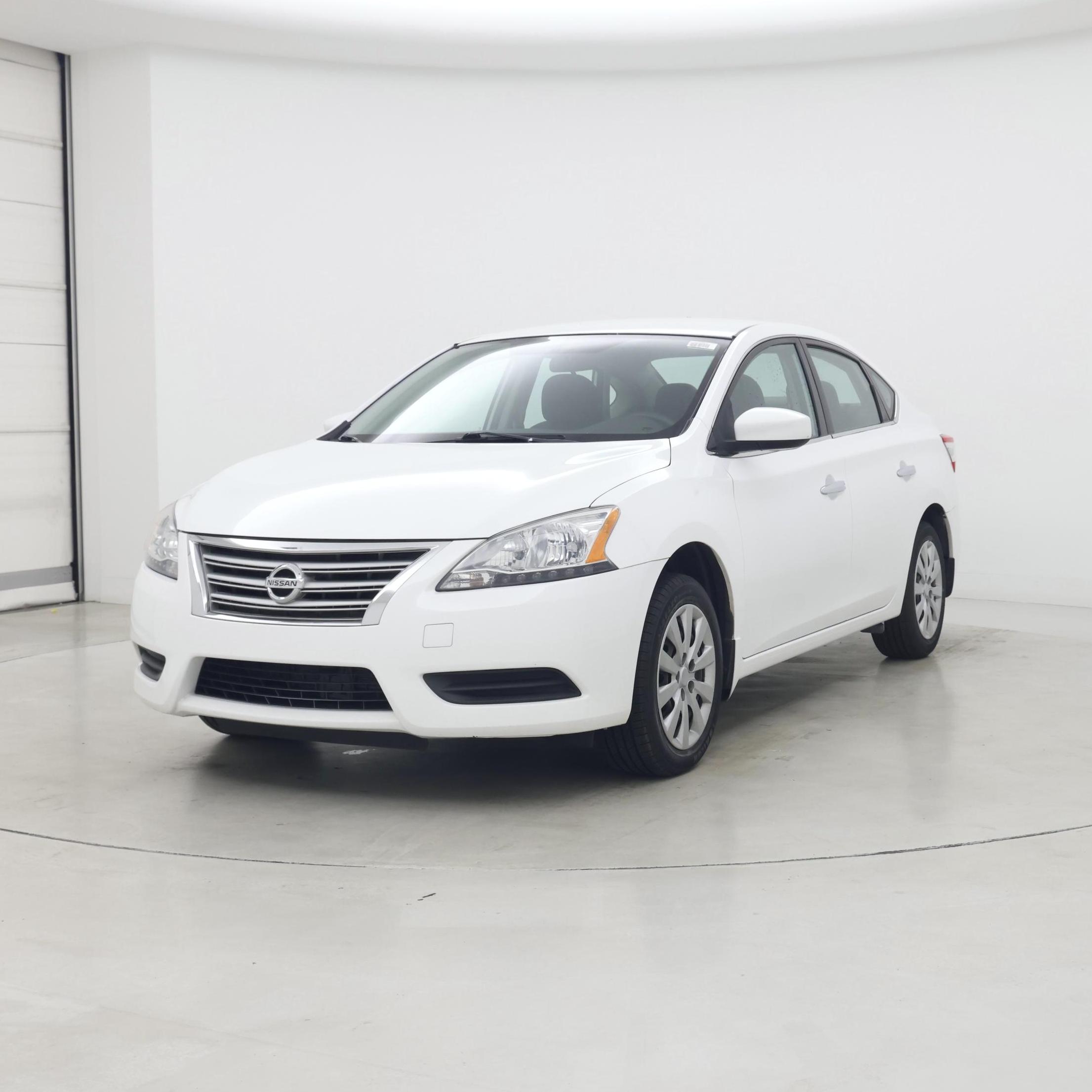 Thumbnail: 2015 Nissan Sentra - 4