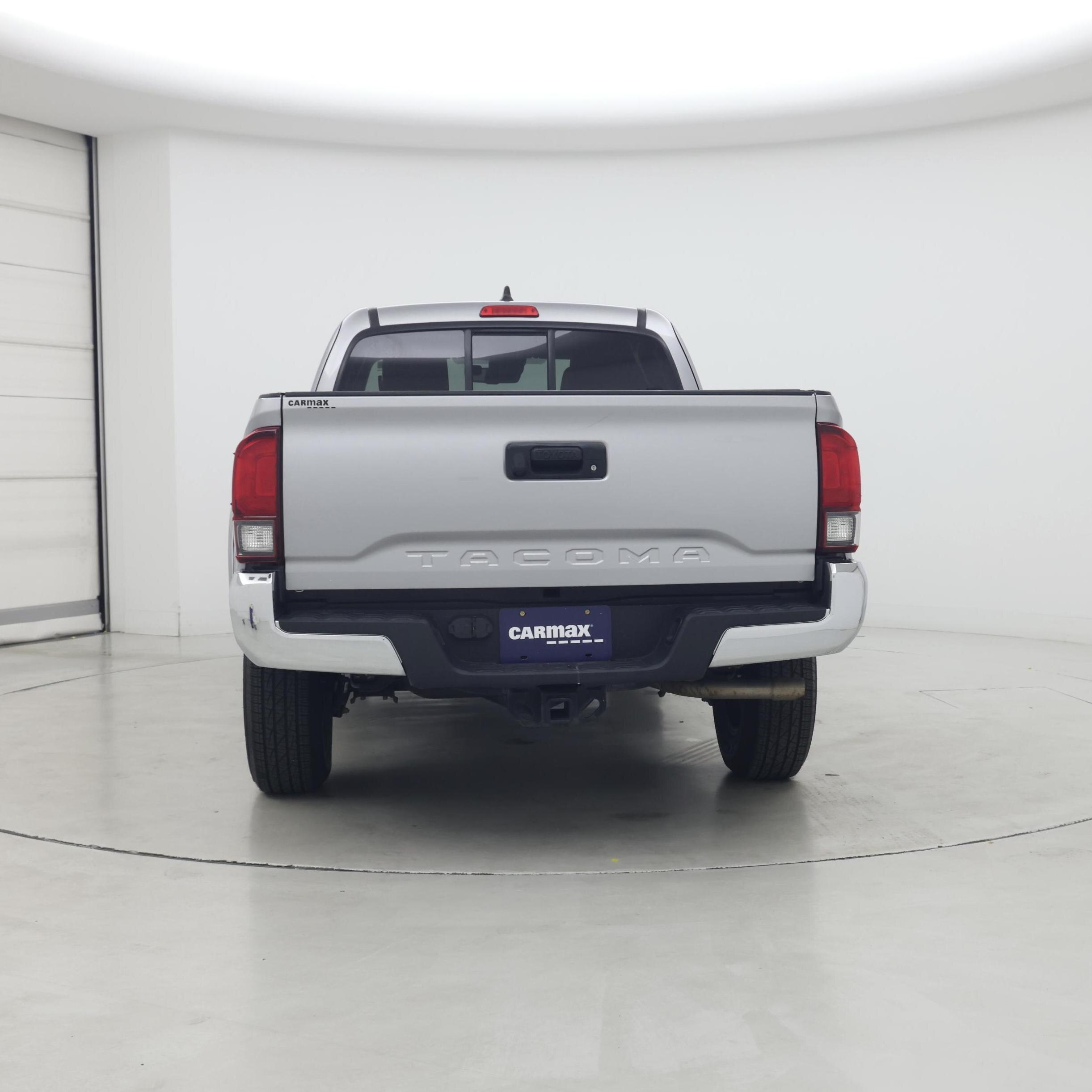 Thumbnail: 2020 Toyota Tacoma - 6