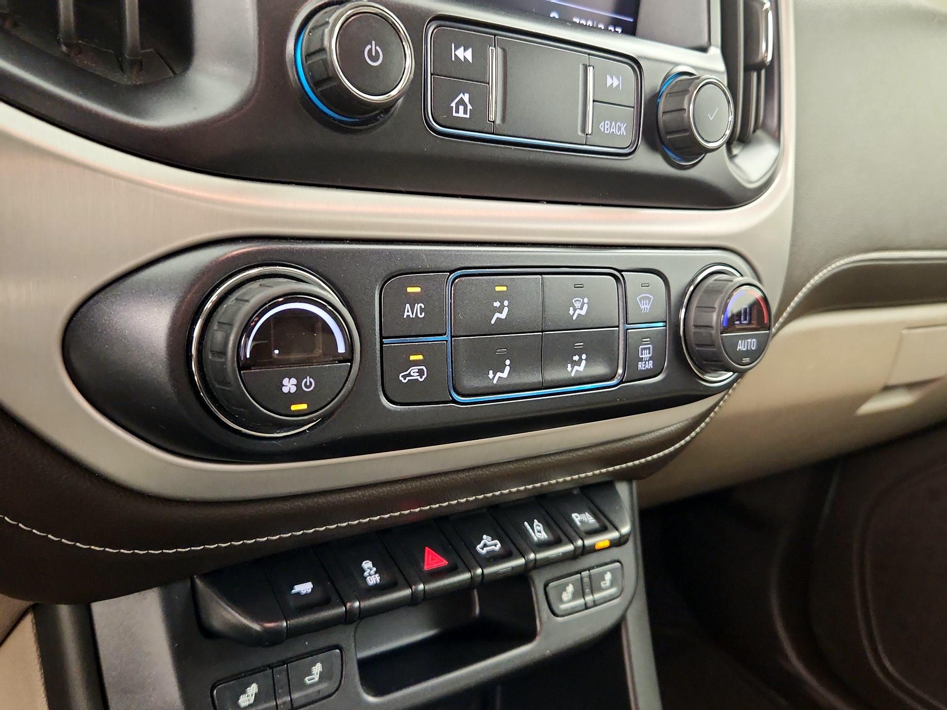 Thumbnail: 2019 GMC Canyon - 17