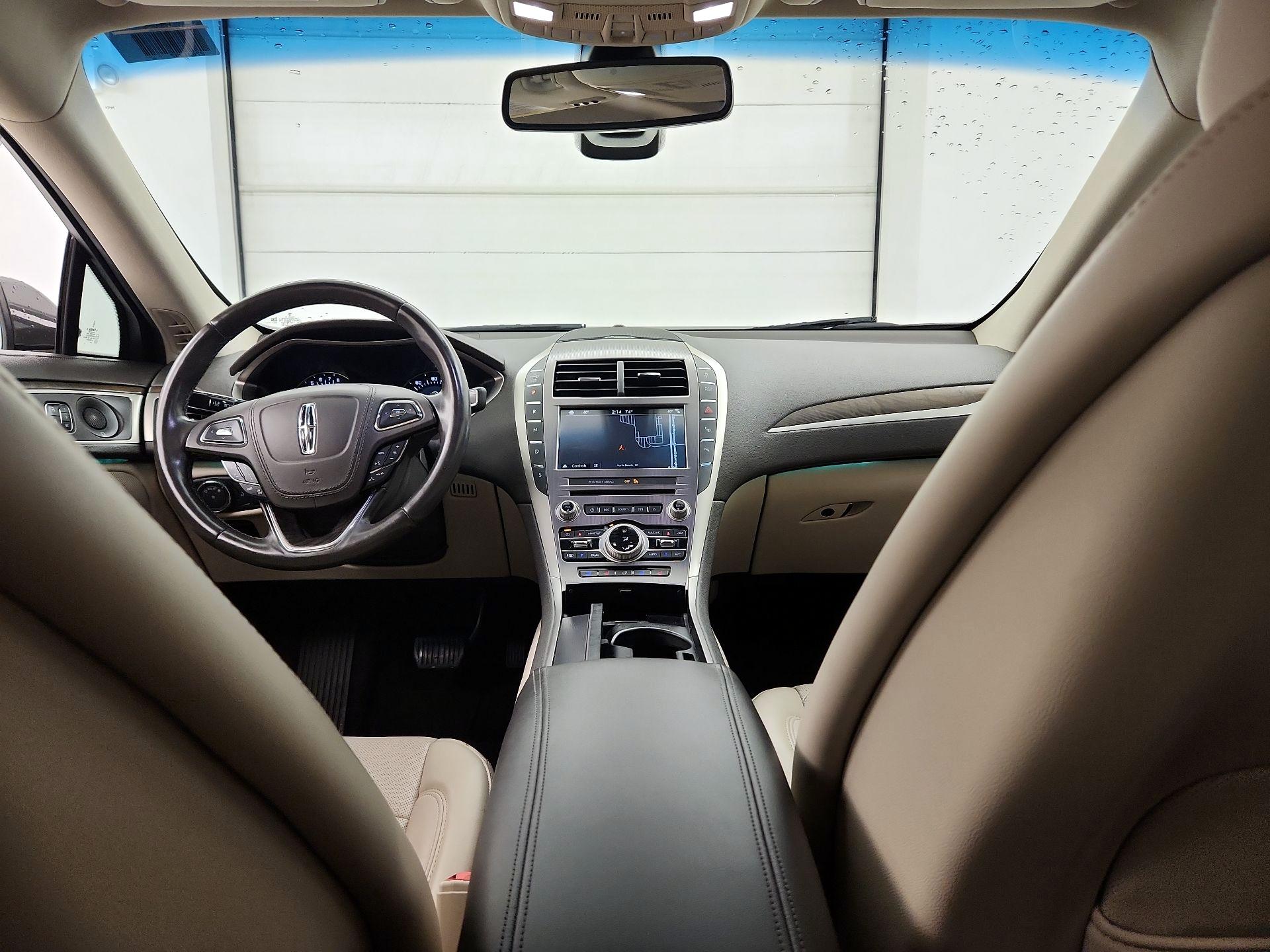 Thumbnail: 2018 Lincoln MKZ - 9