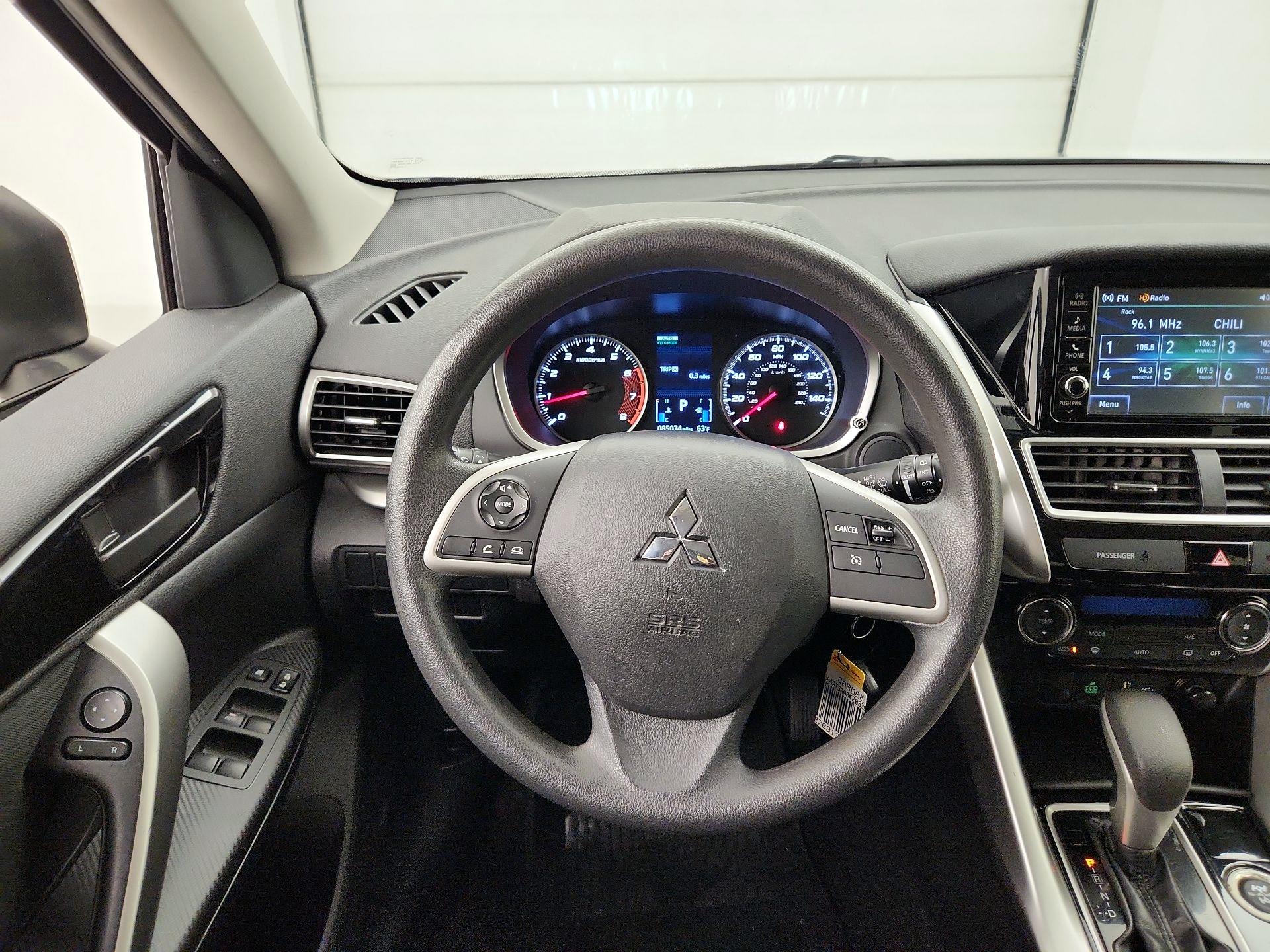 Thumbnail: 2019 Mitsubishi Eclipse Cross - 10