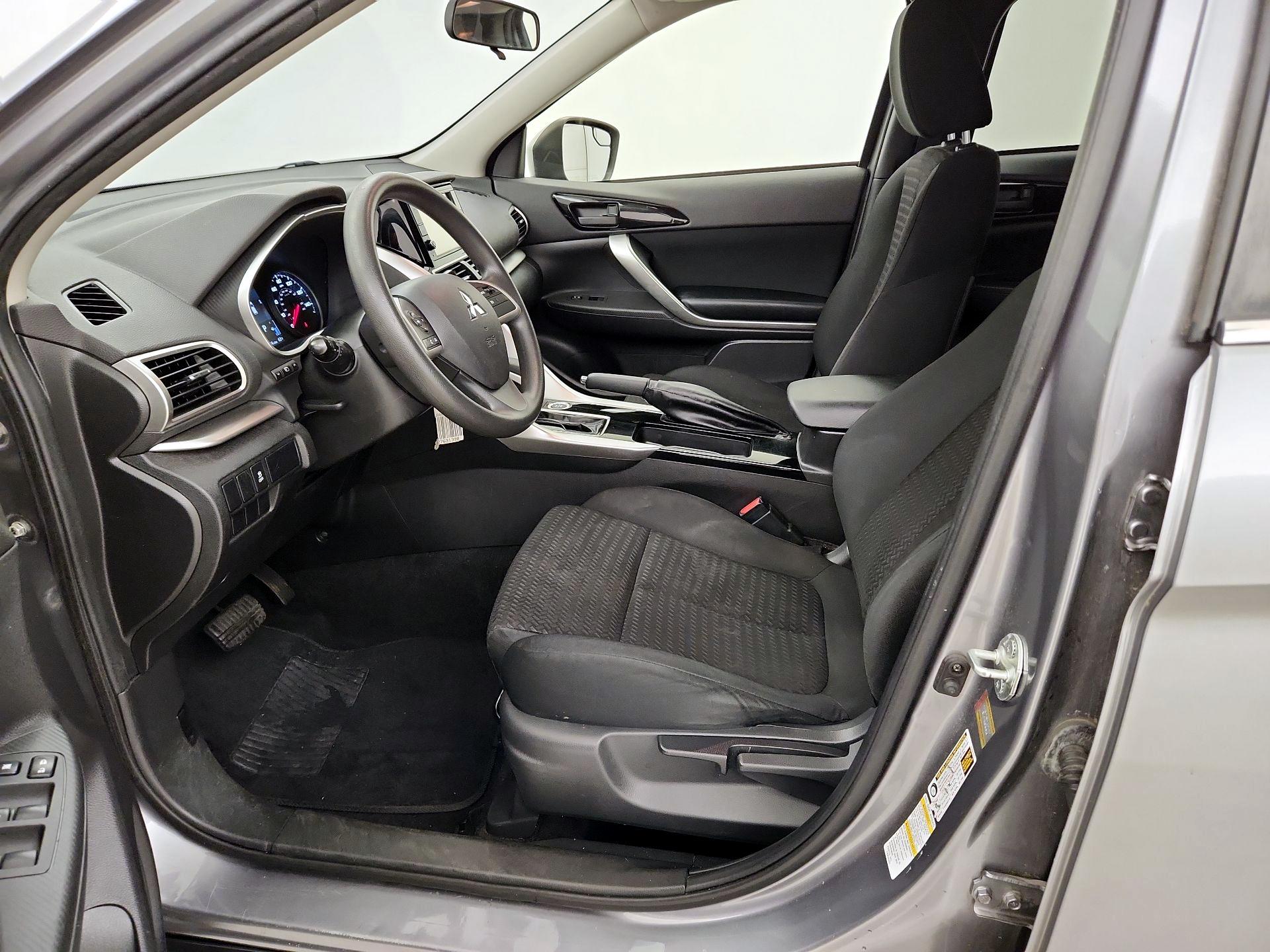 Thumbnail: 2019 Mitsubishi Eclipse Cross - 11
