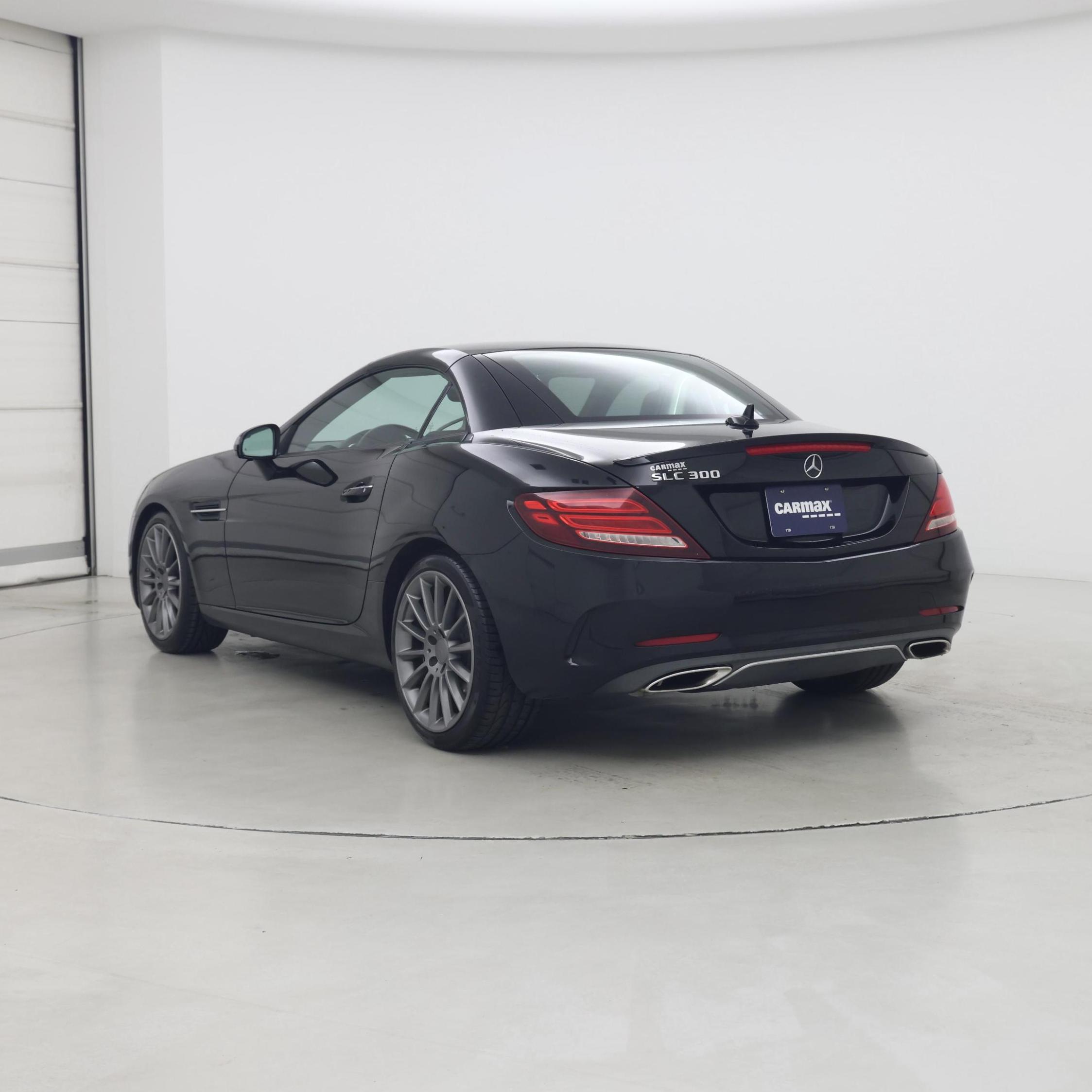 Thumbnail: 2017 Mercedes-Benz SLC - 2