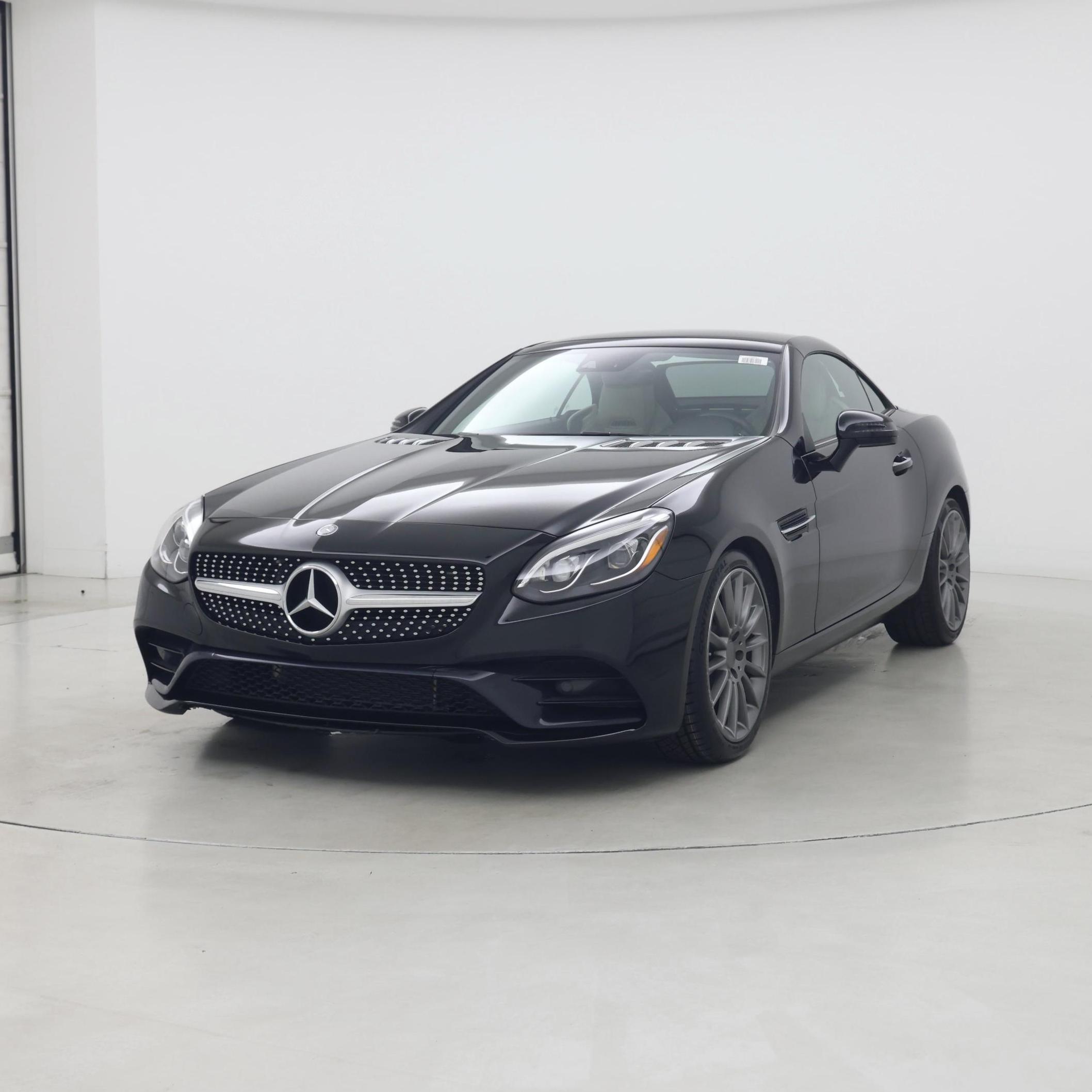 Thumbnail: 2017 Mercedes-Benz SLC - 4