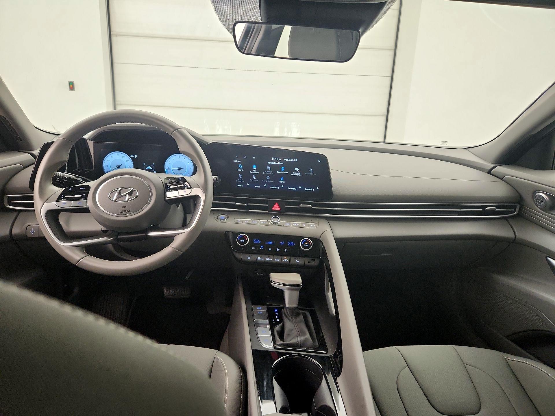 Thumbnail: 2023 Hyundai Elantra - 9