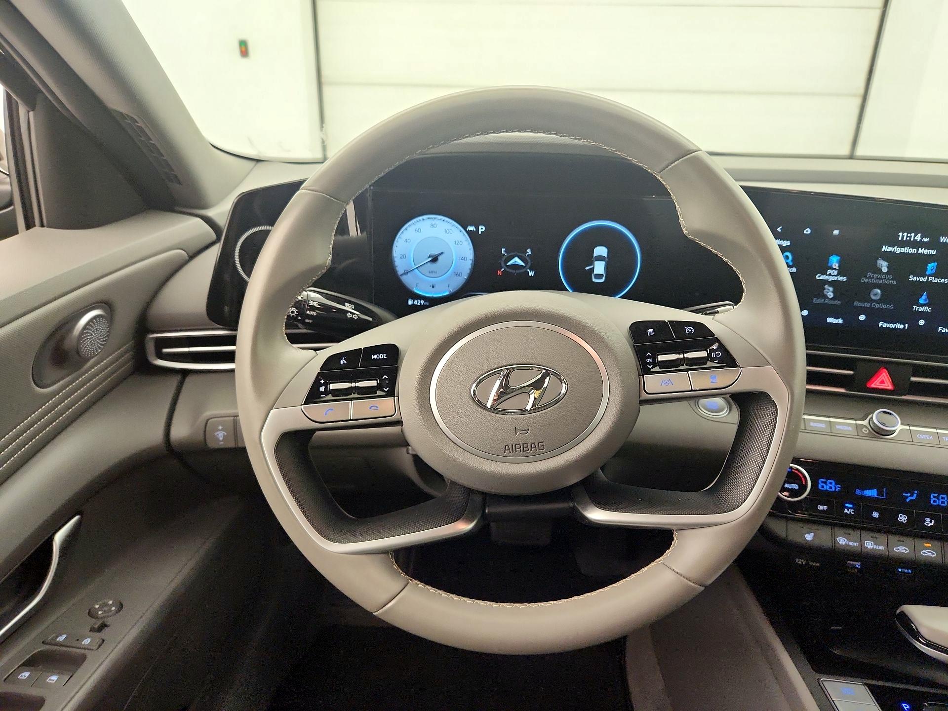 Thumbnail: 2023 Hyundai Elantra - 10