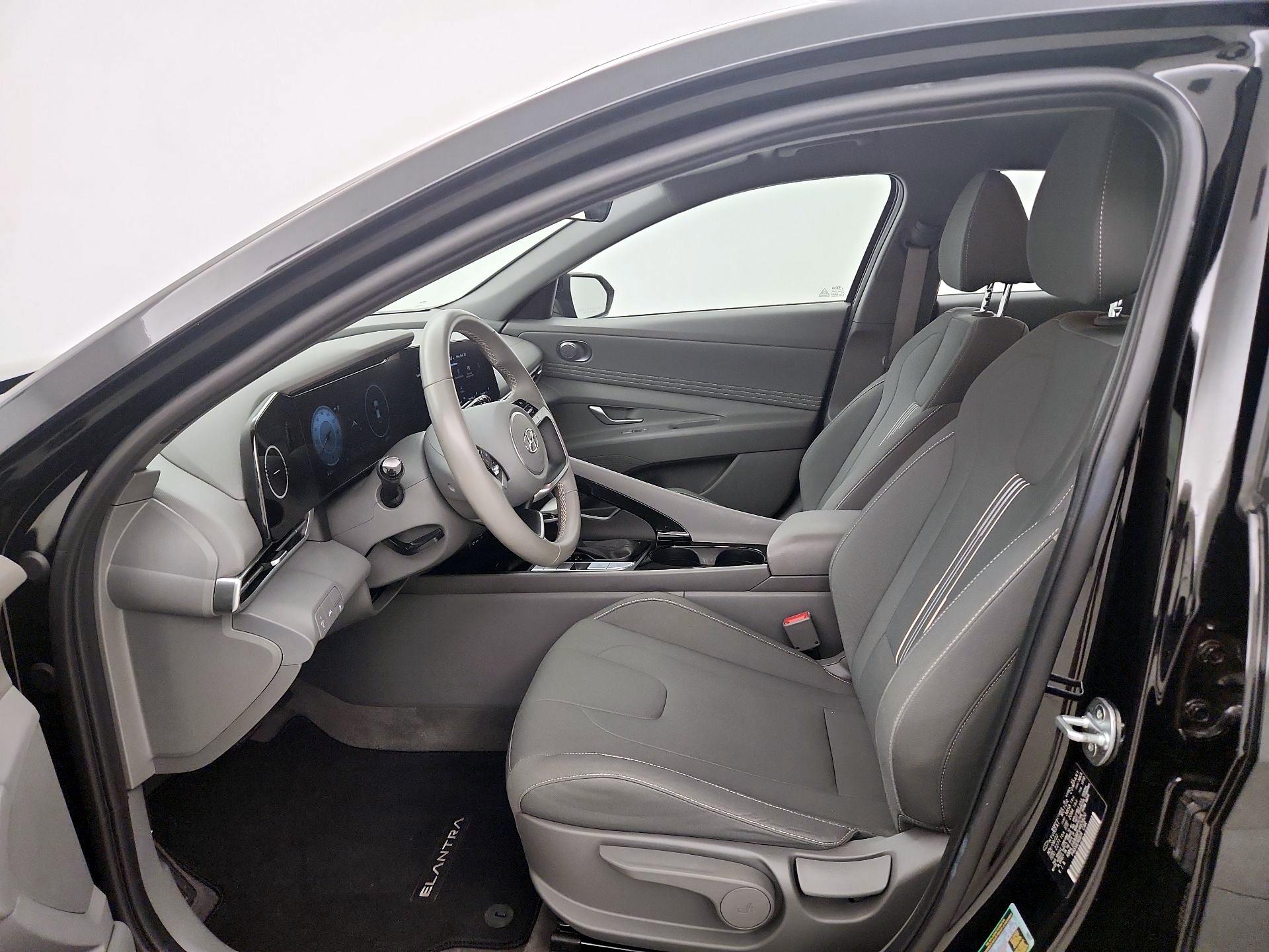 Thumbnail: 2023 Hyundai Elantra - 11