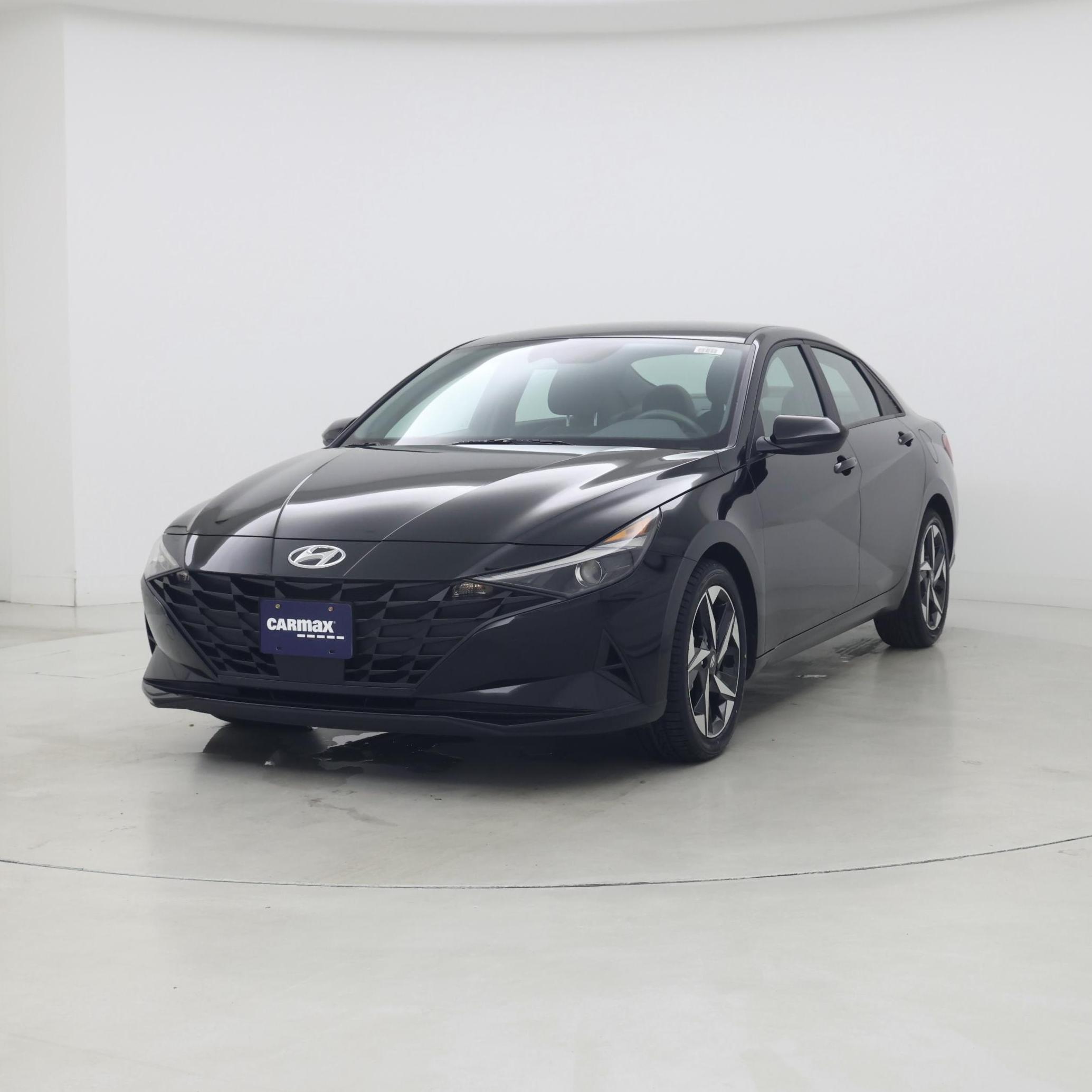 Thumbnail: 2023 Hyundai Elantra - 4
