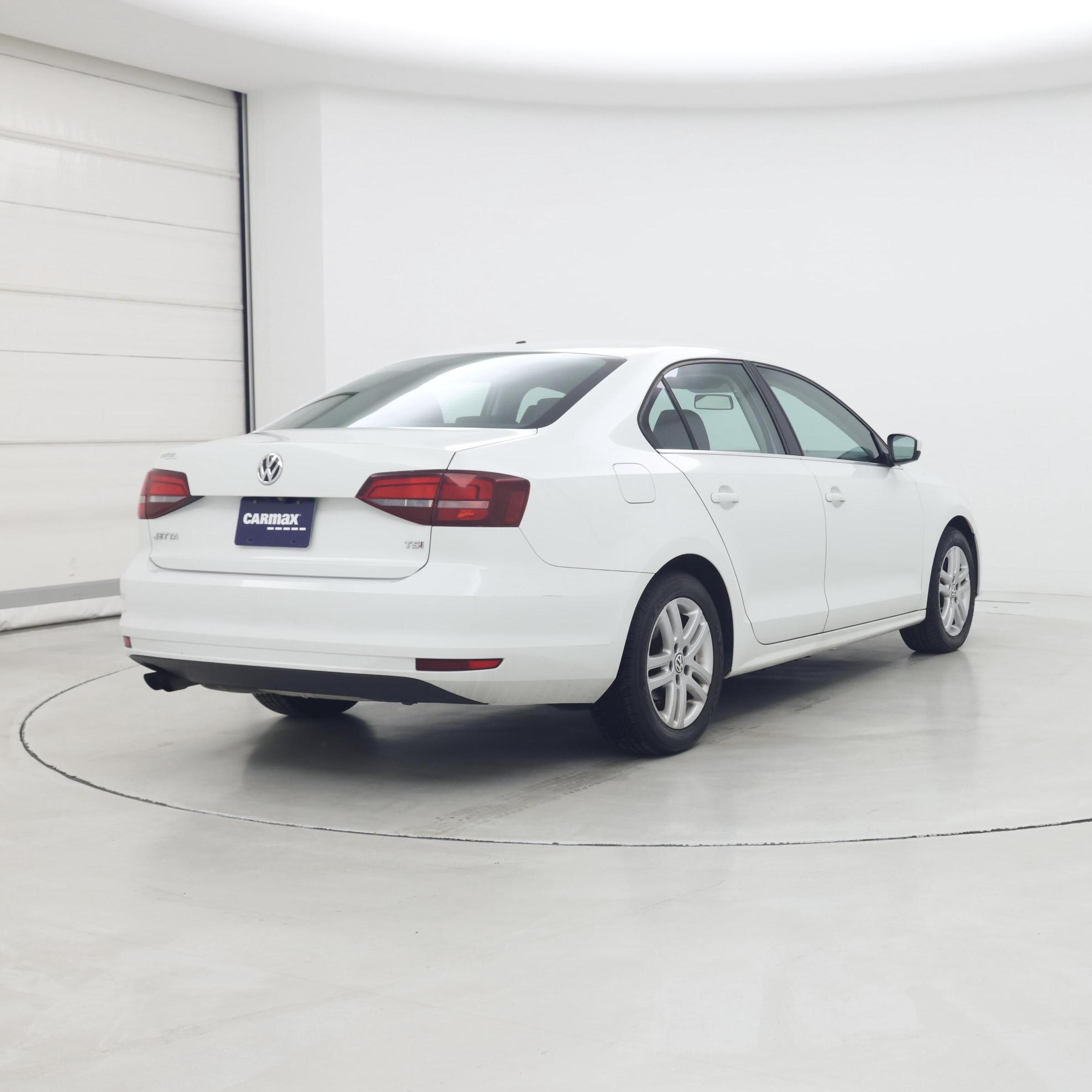 Thumbnail: 2017 Volkswagen Jetta - 8