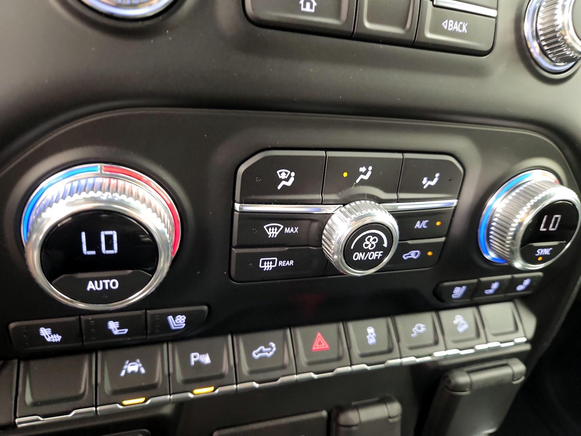 Thumbnail: 2021 GMC Sierra 1500 - 17
