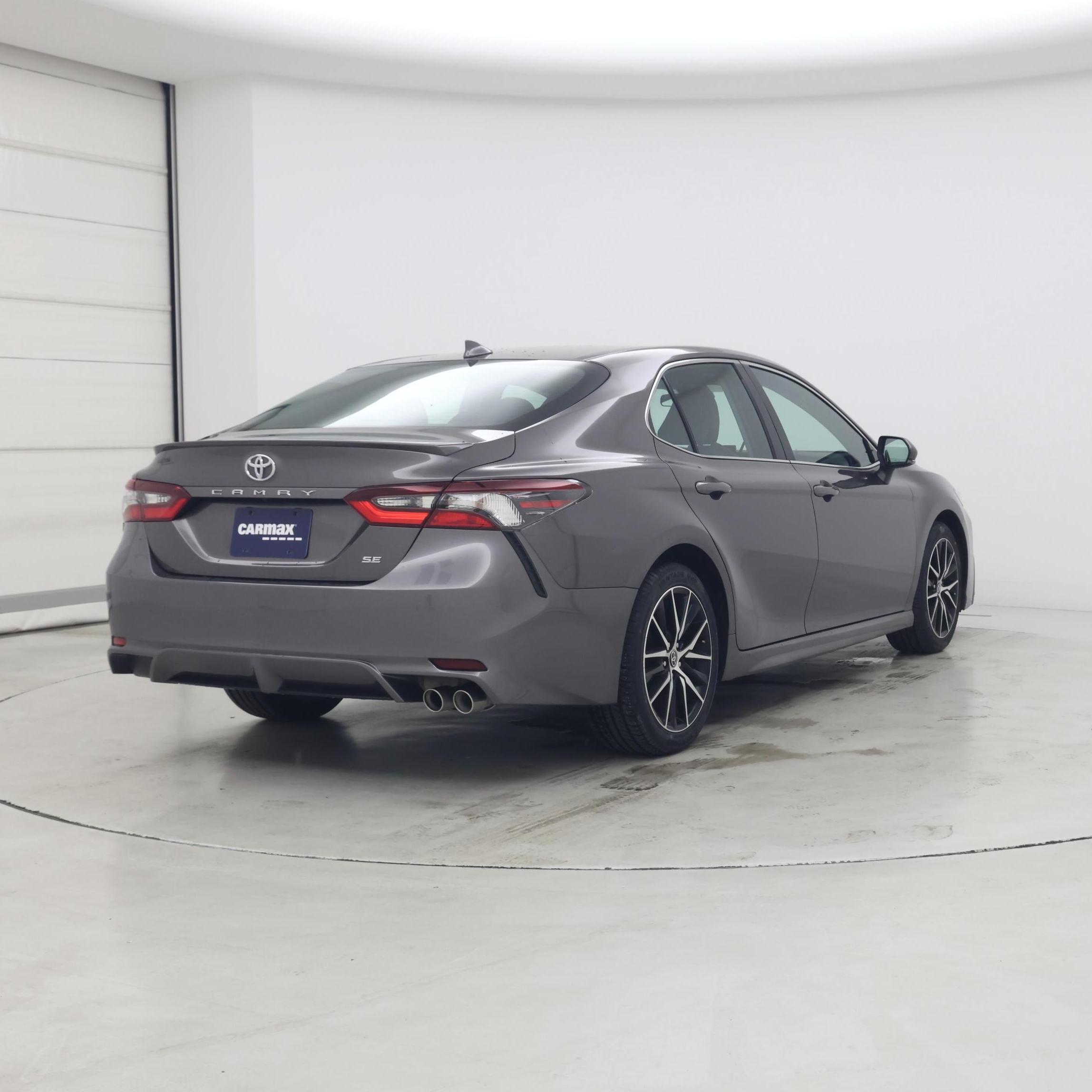 Thumbnail: 2022 Toyota Camry - 8