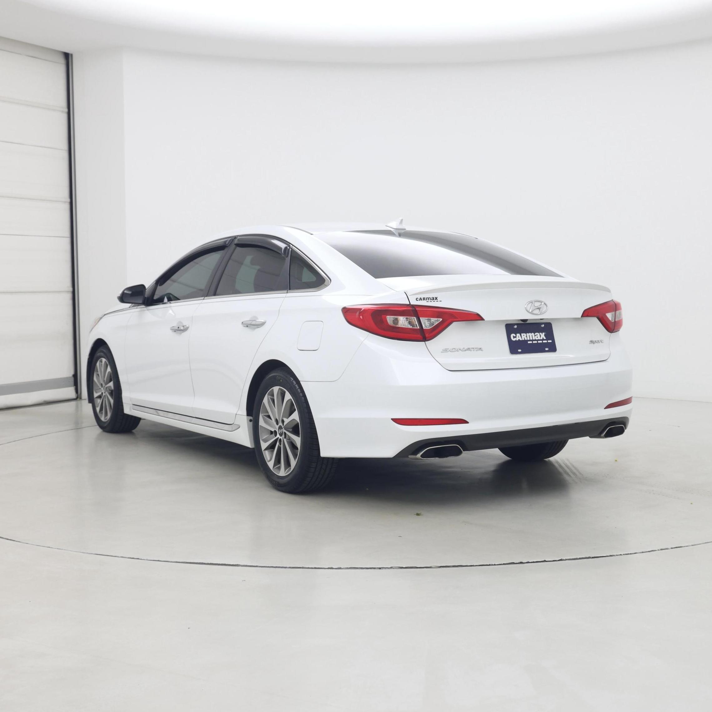 Thumbnail: 2017 Hyundai Sonata - 2