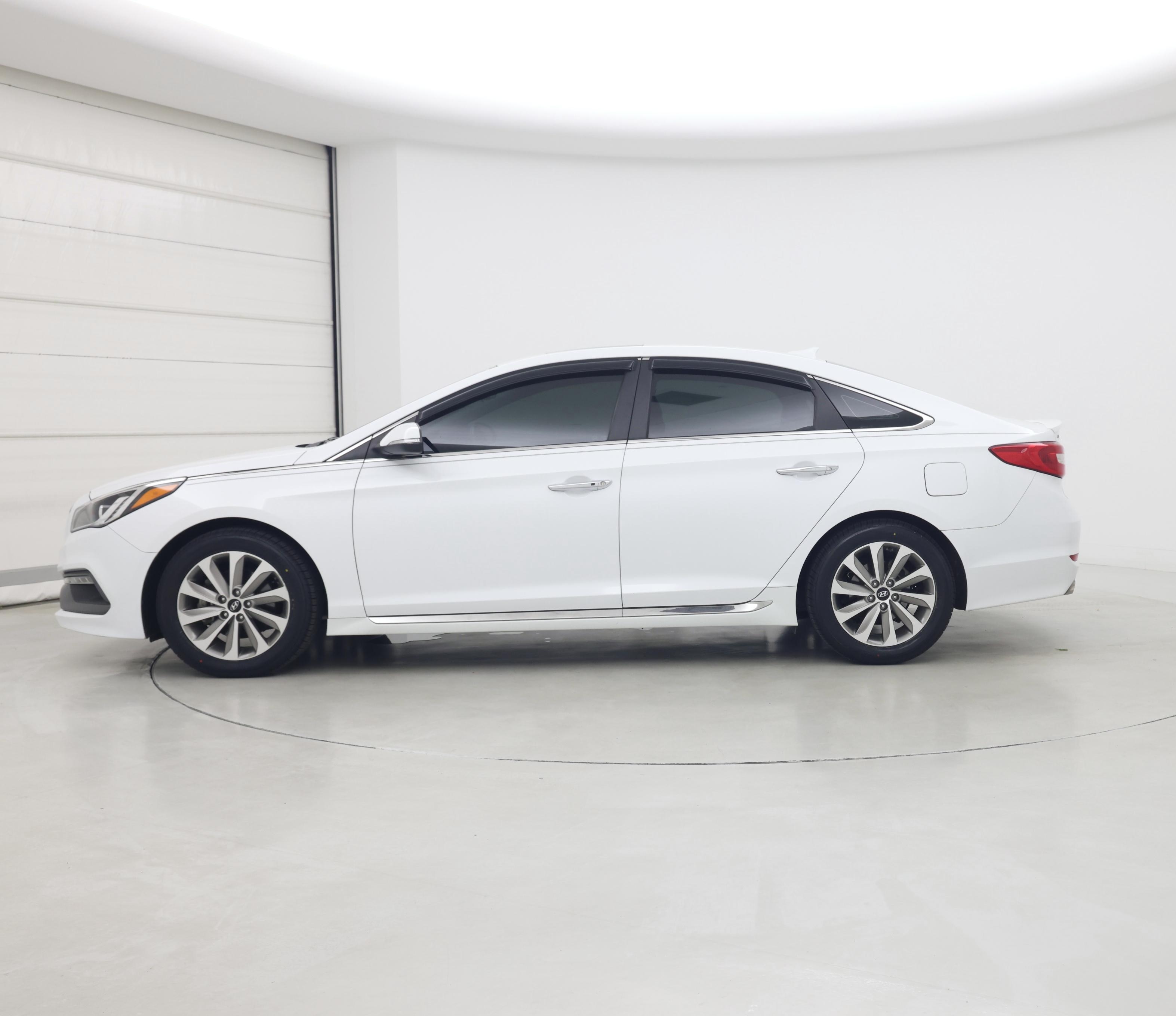 Thumbnail: 2017 Hyundai Sonata - 3