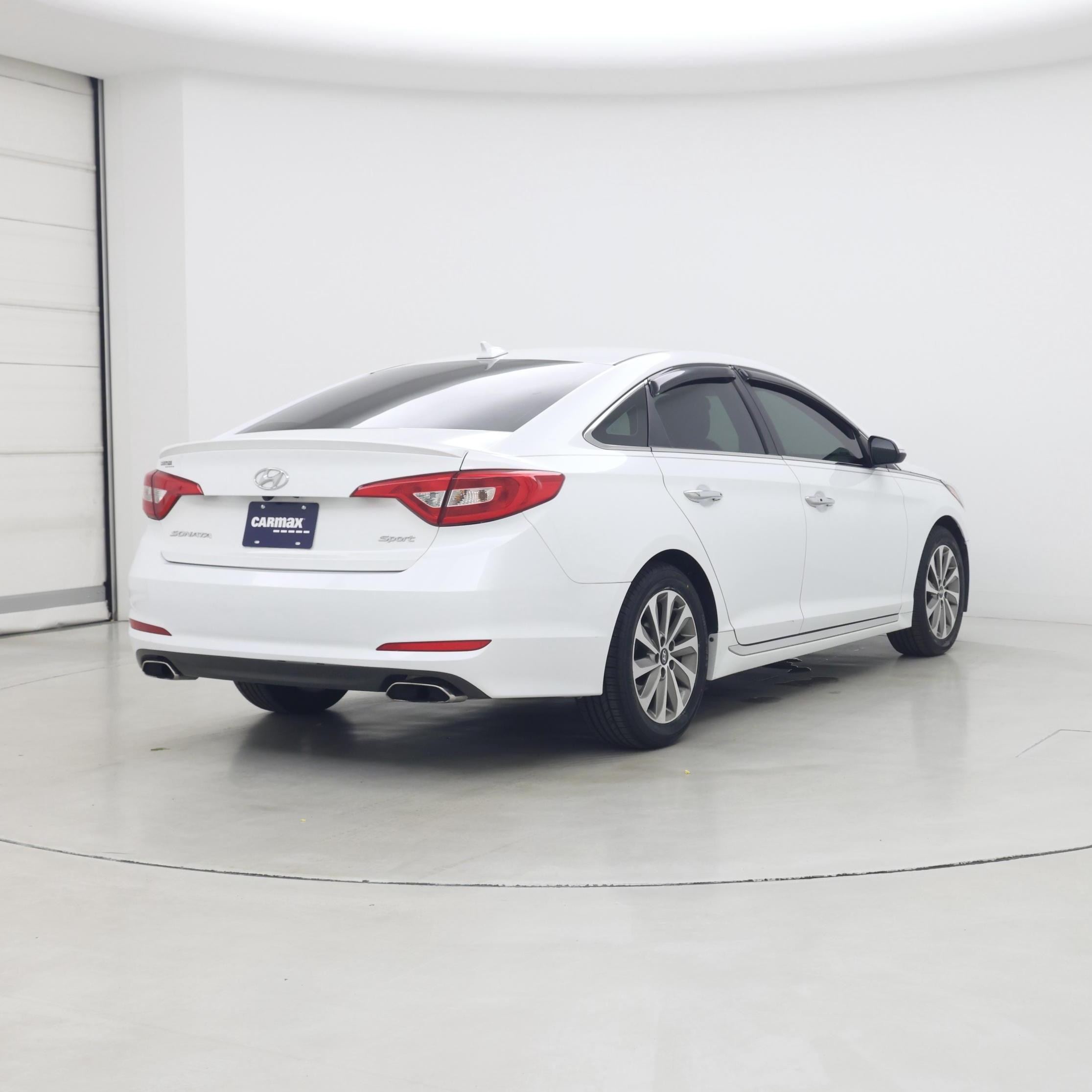 Thumbnail: 2017 Hyundai Sonata - 8